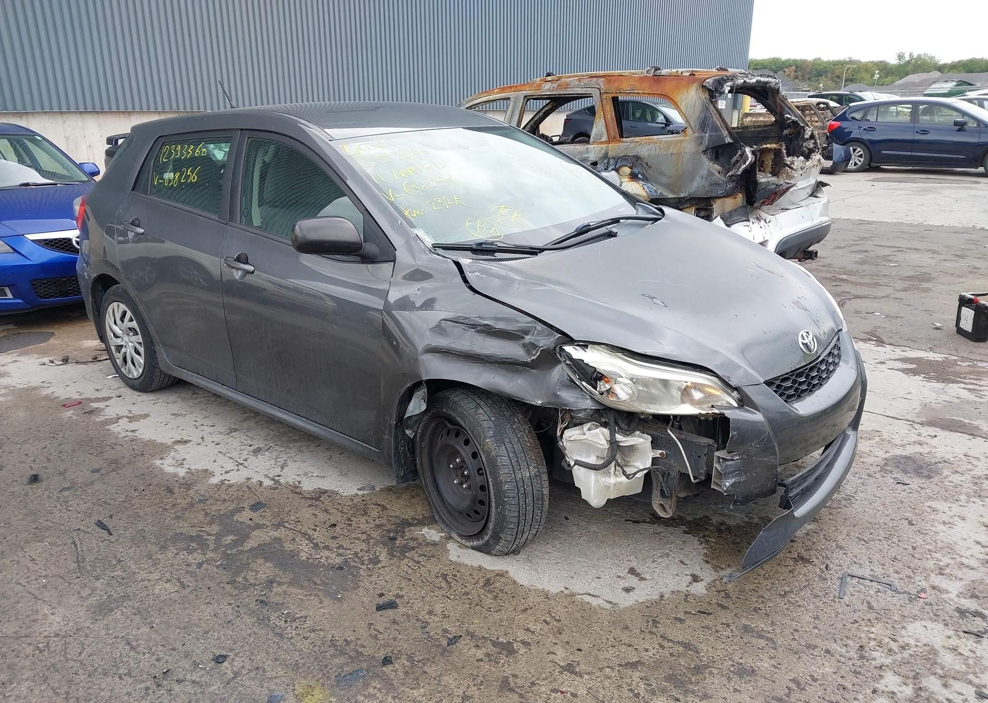 2011 TOYOTA MATRIX