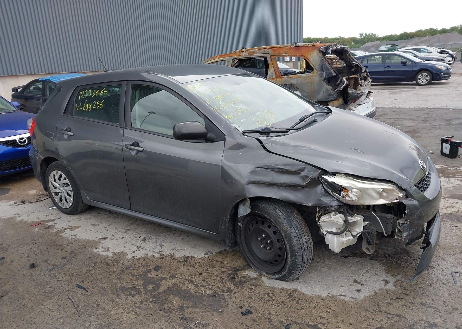 2011 TOYOTA MATRIX