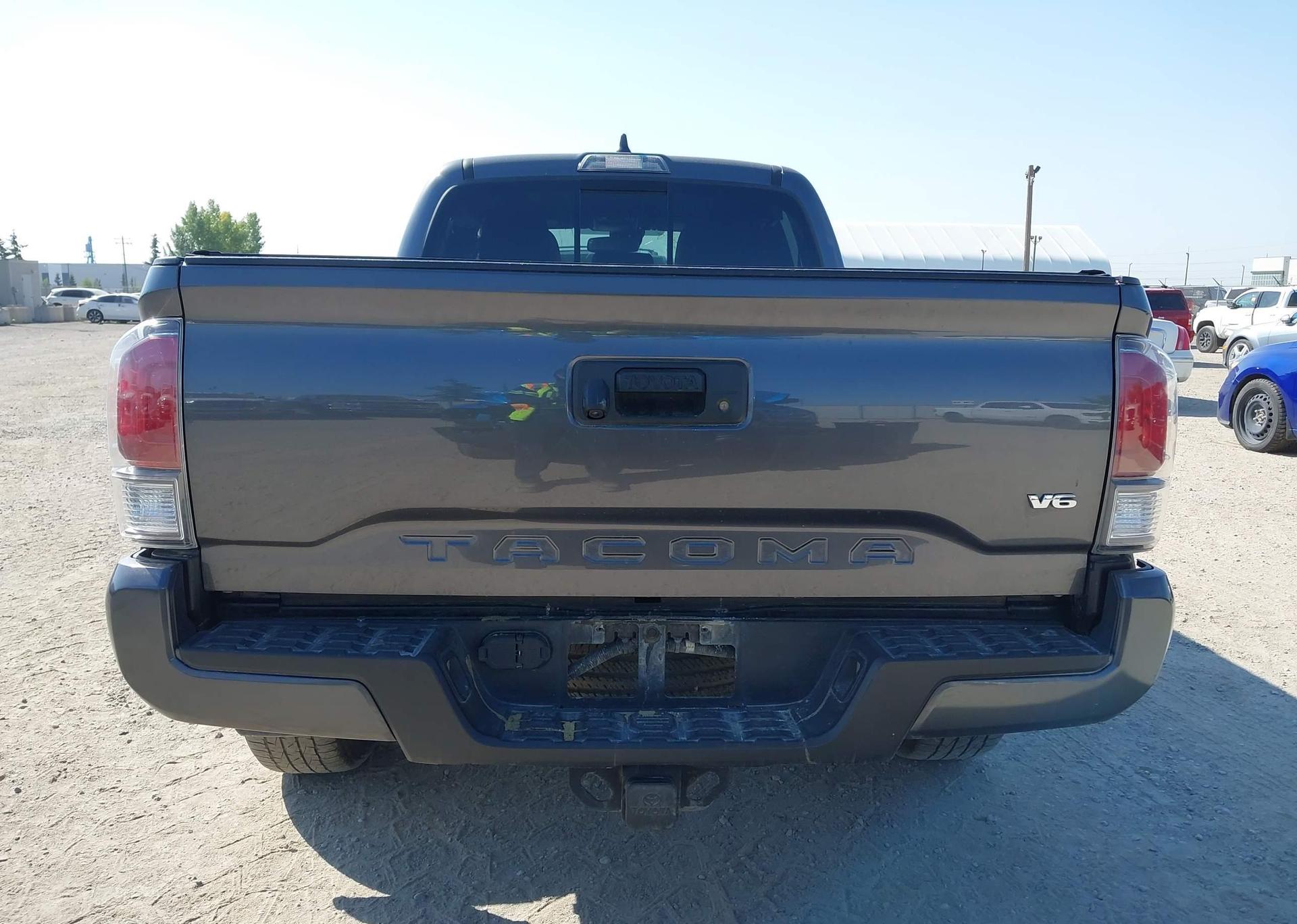 2022 TOYOTA TACOMA DOUBLE CAB