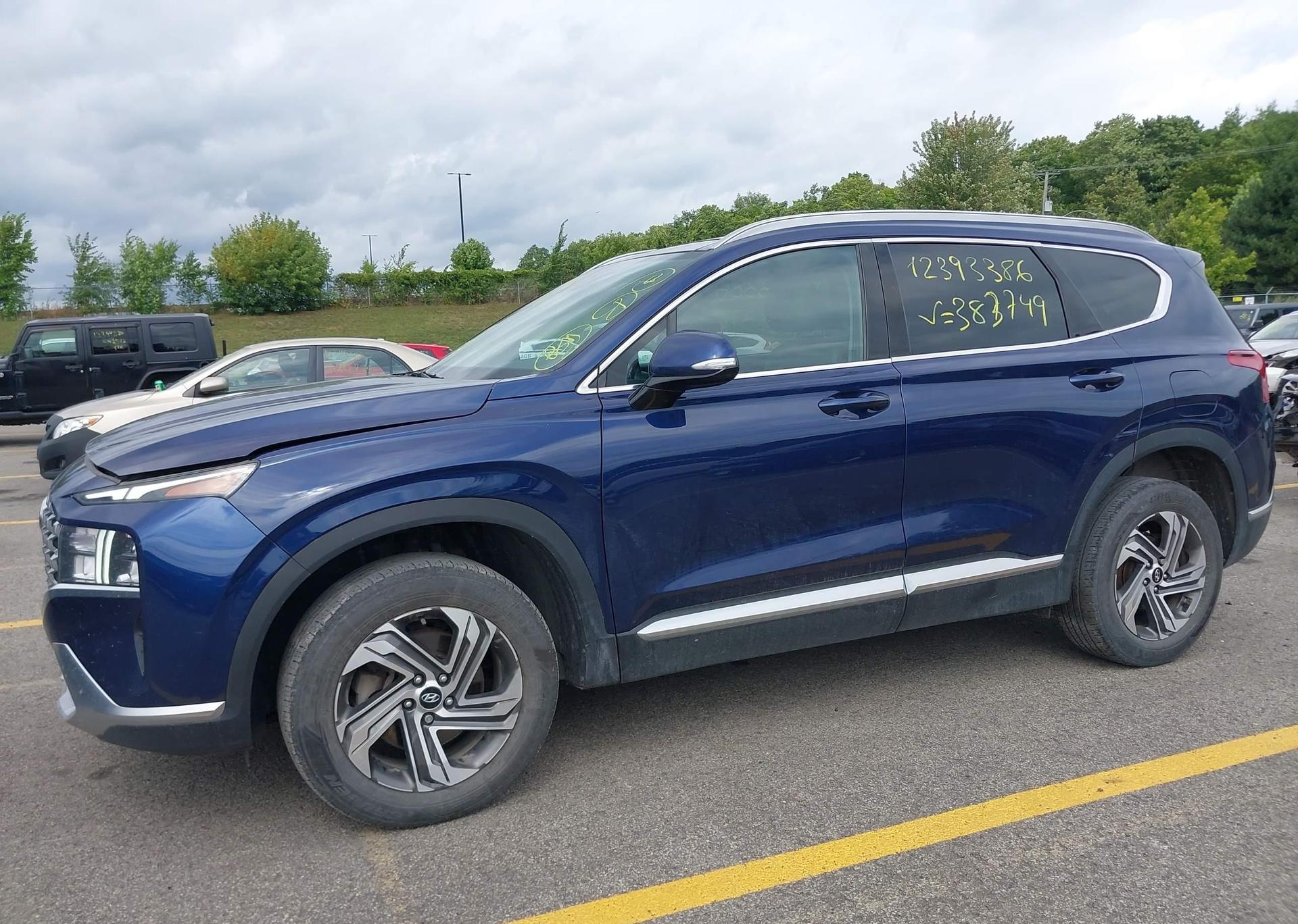 2022 HYUNDAI SANTA FE PREFERRED AWD WITH TREND PACKAGE