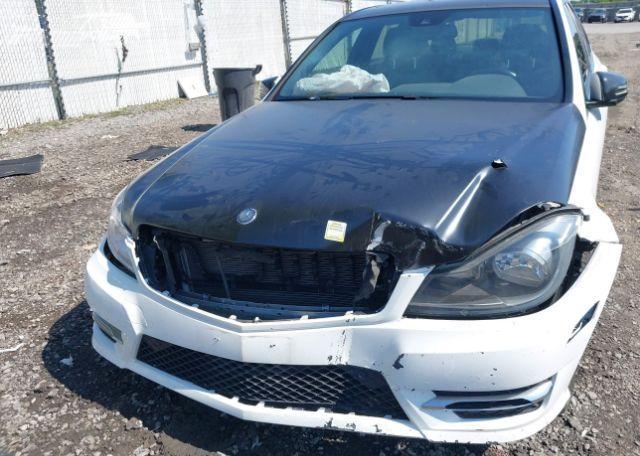2014 MERCEDES-BENZ C 300 4MATIC