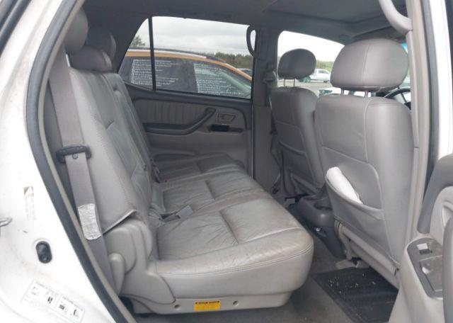 2004 TOYOTA SEQUOIA LIMITED V8