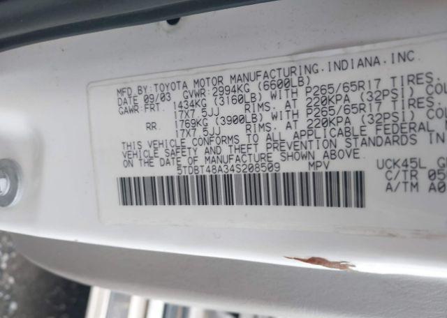 2004 TOYOTA SEQUOIA LIMITED V8