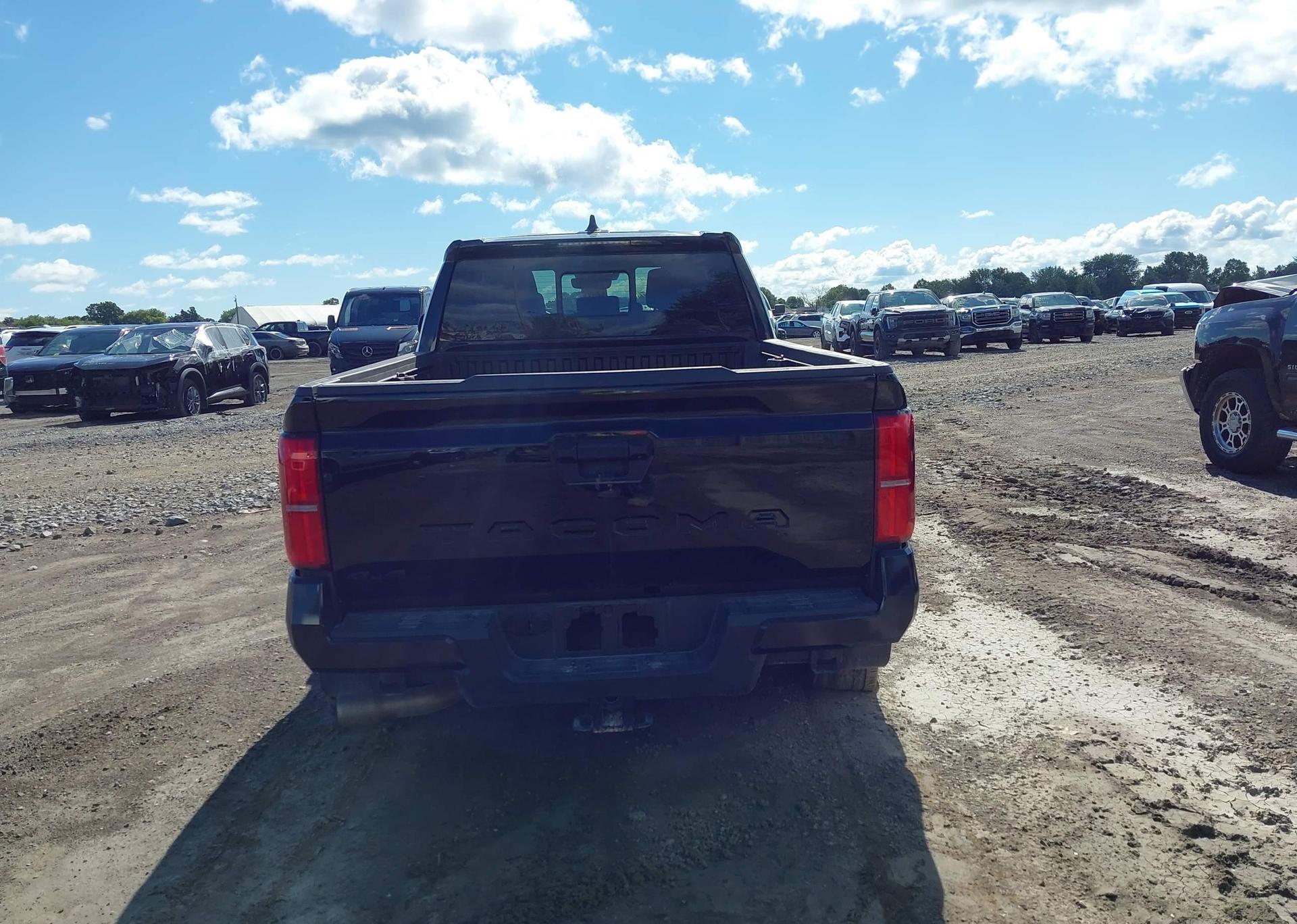 2024 TOYOTA TACOMA