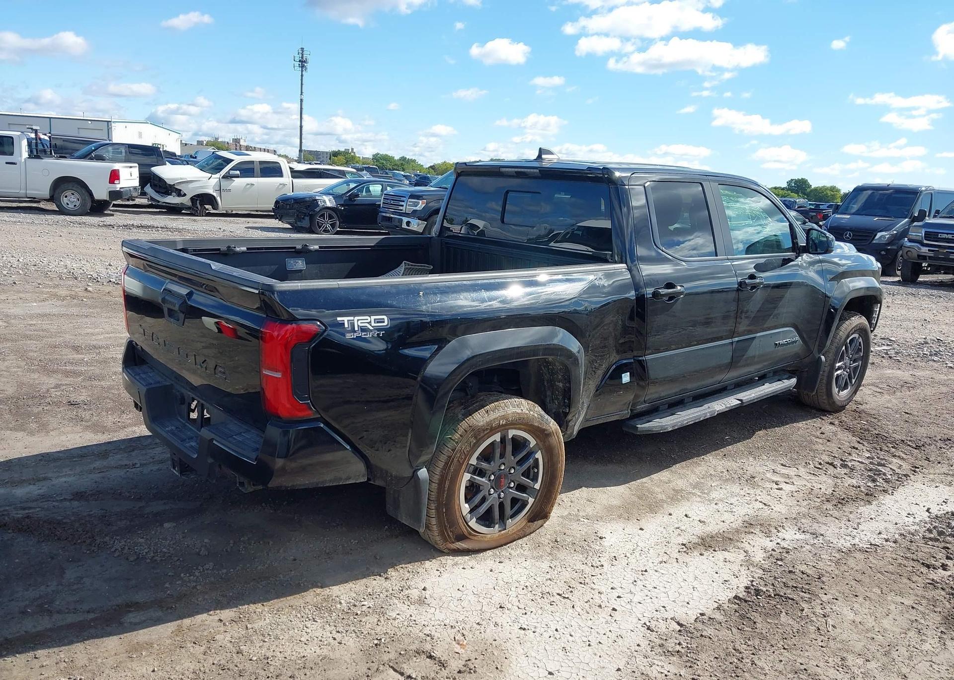 2024 TOYOTA TACOMA