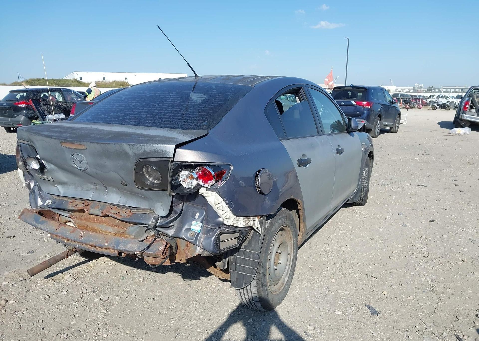 2008 MAZDA 3 I