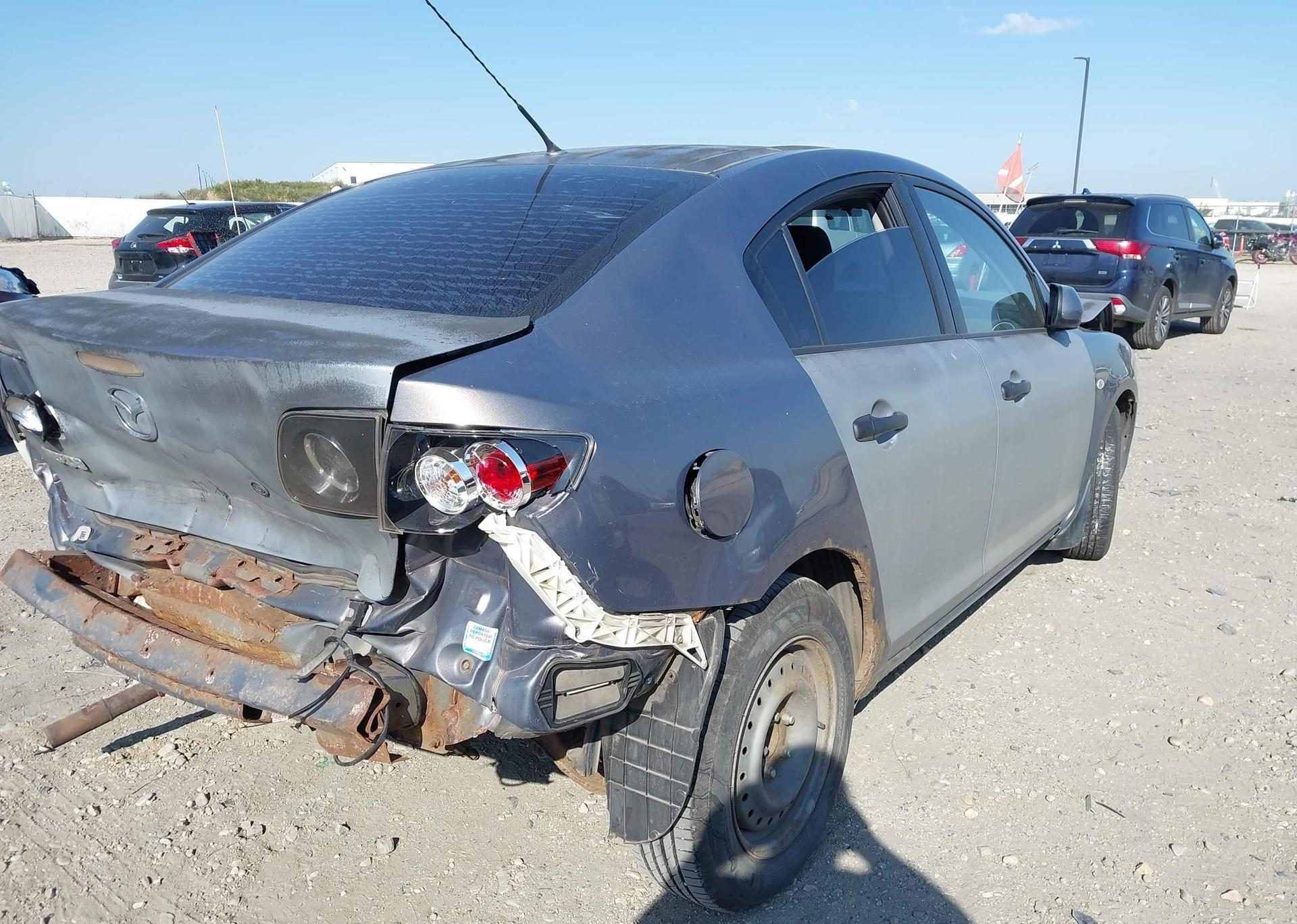 2008 MAZDA 3 I