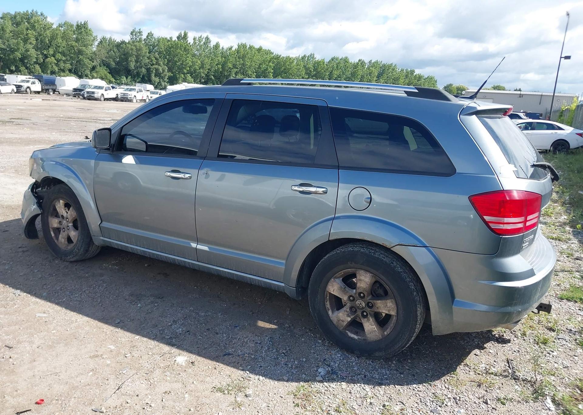 2010 DODGE JOURNEY R
