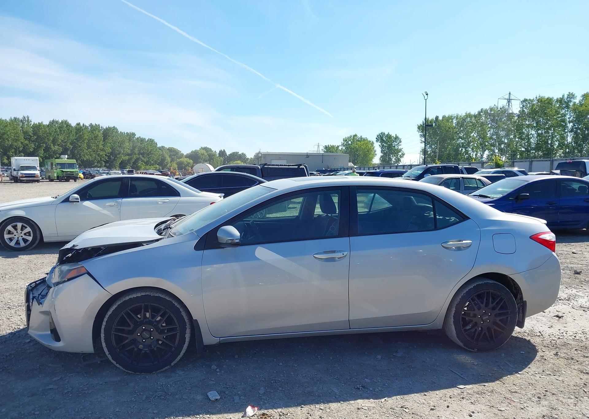 2016 TOYOTA COROLLA S