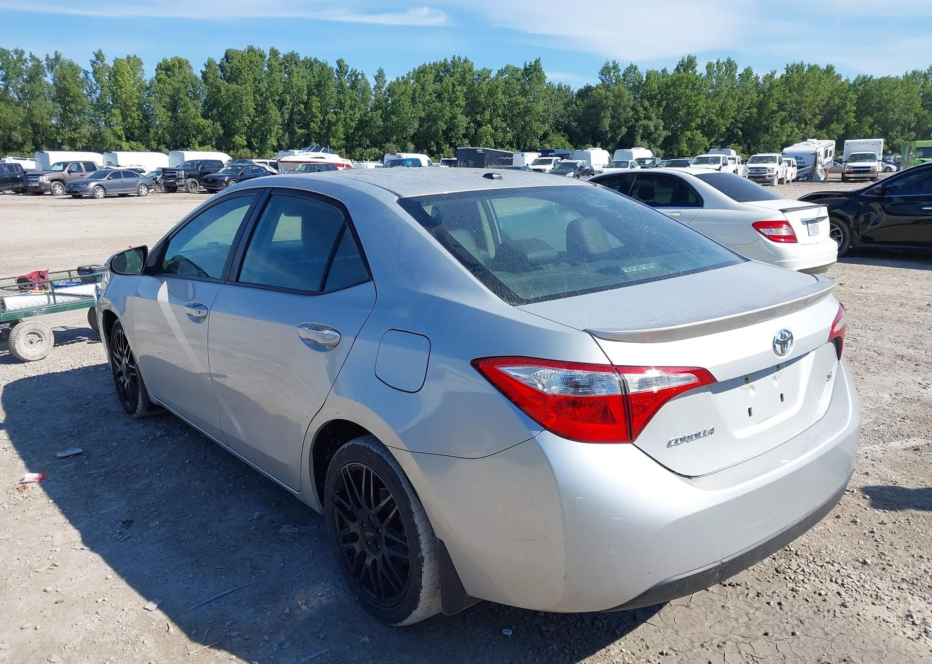 2016 TOYOTA COROLLA S
