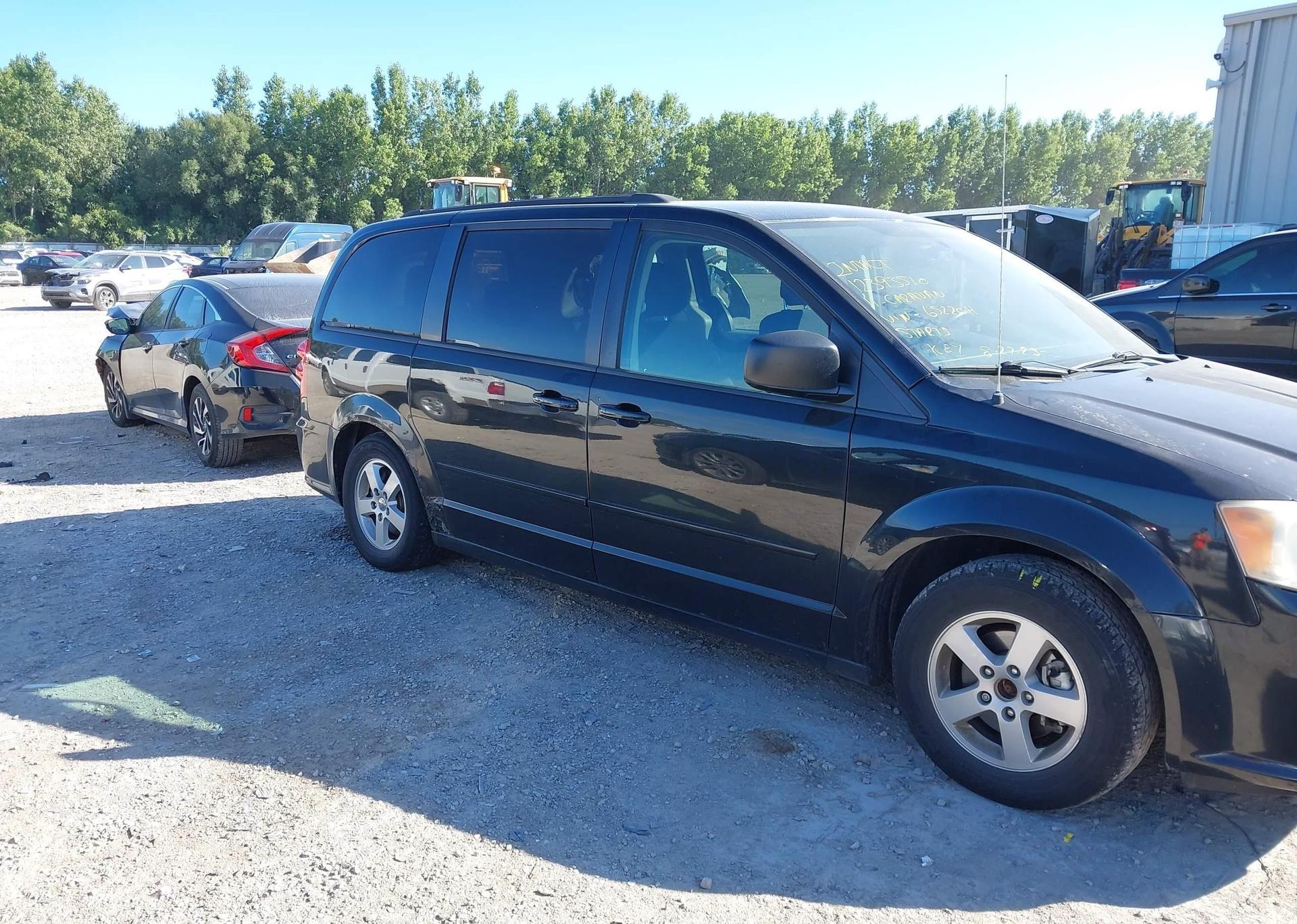 2011 DODGE GRAND CARAVAN