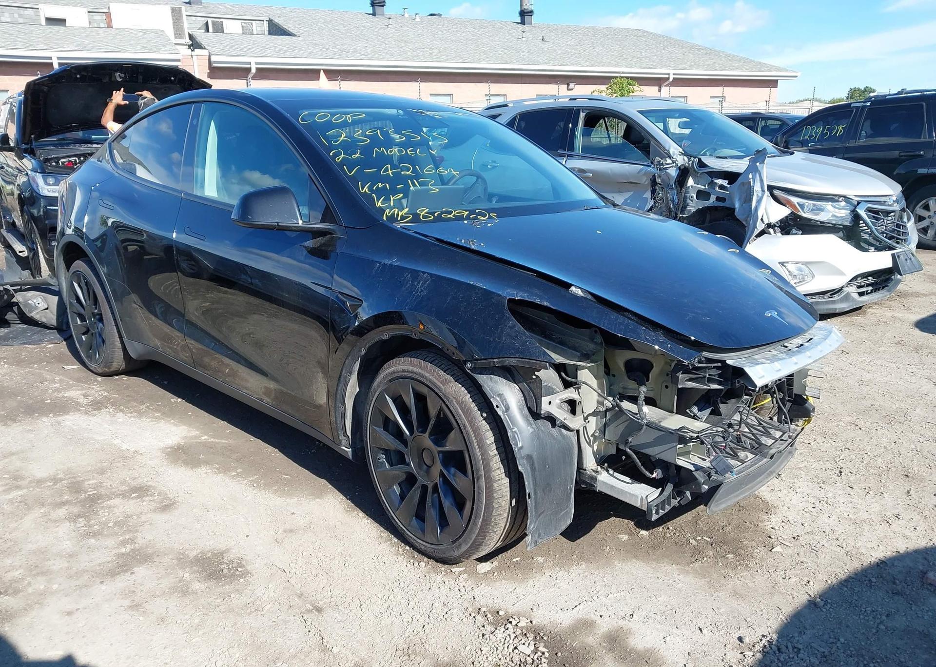 2022 TESLA MODEL Y LONG RANGE