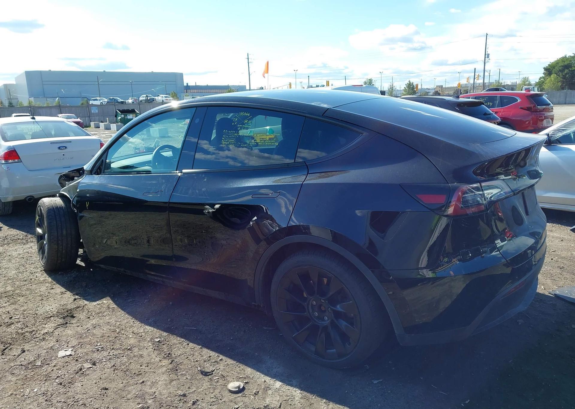 2022 TESLA MODEL Y LONG RANGE