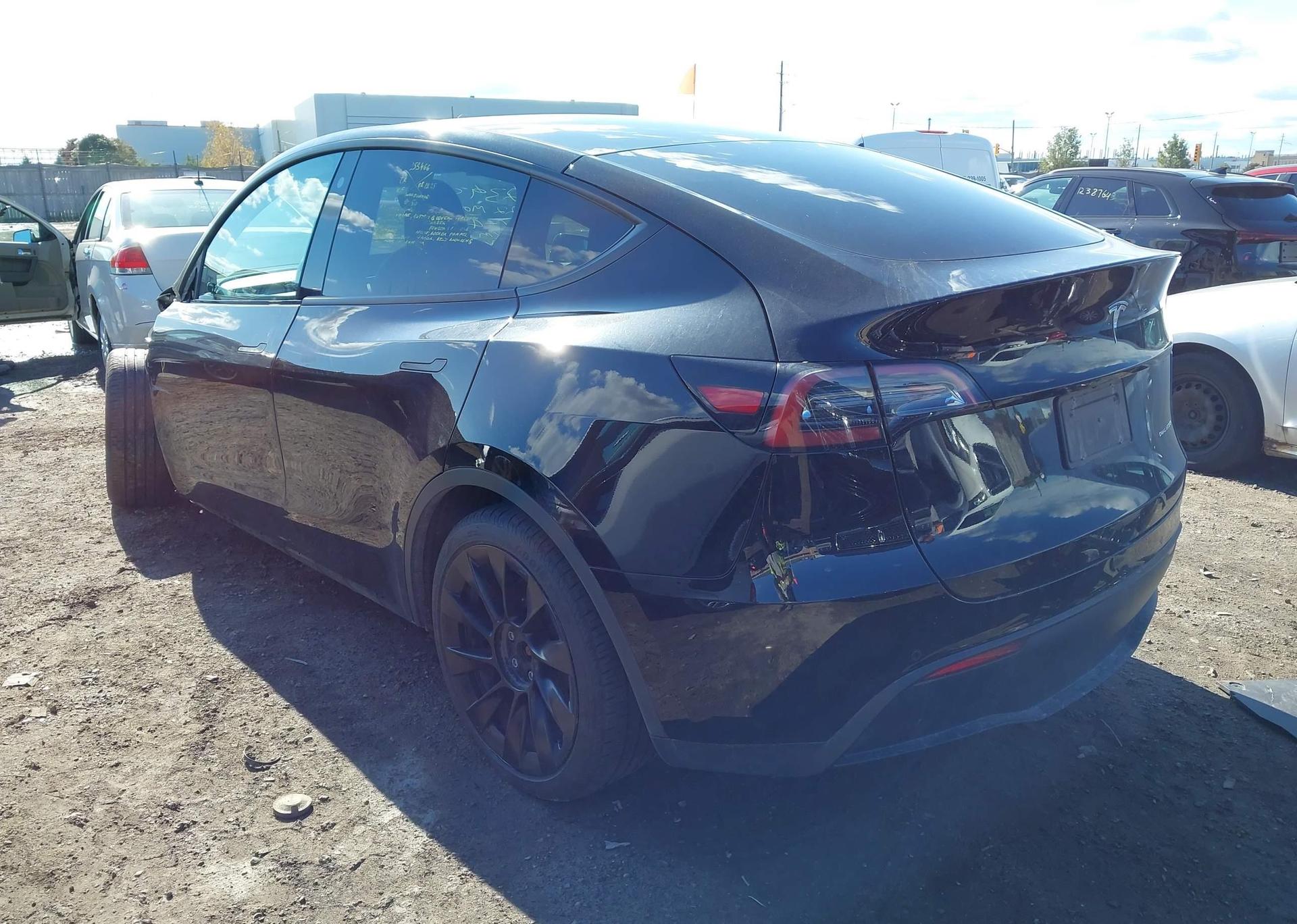2022 TESLA MODEL Y LONG RANGE