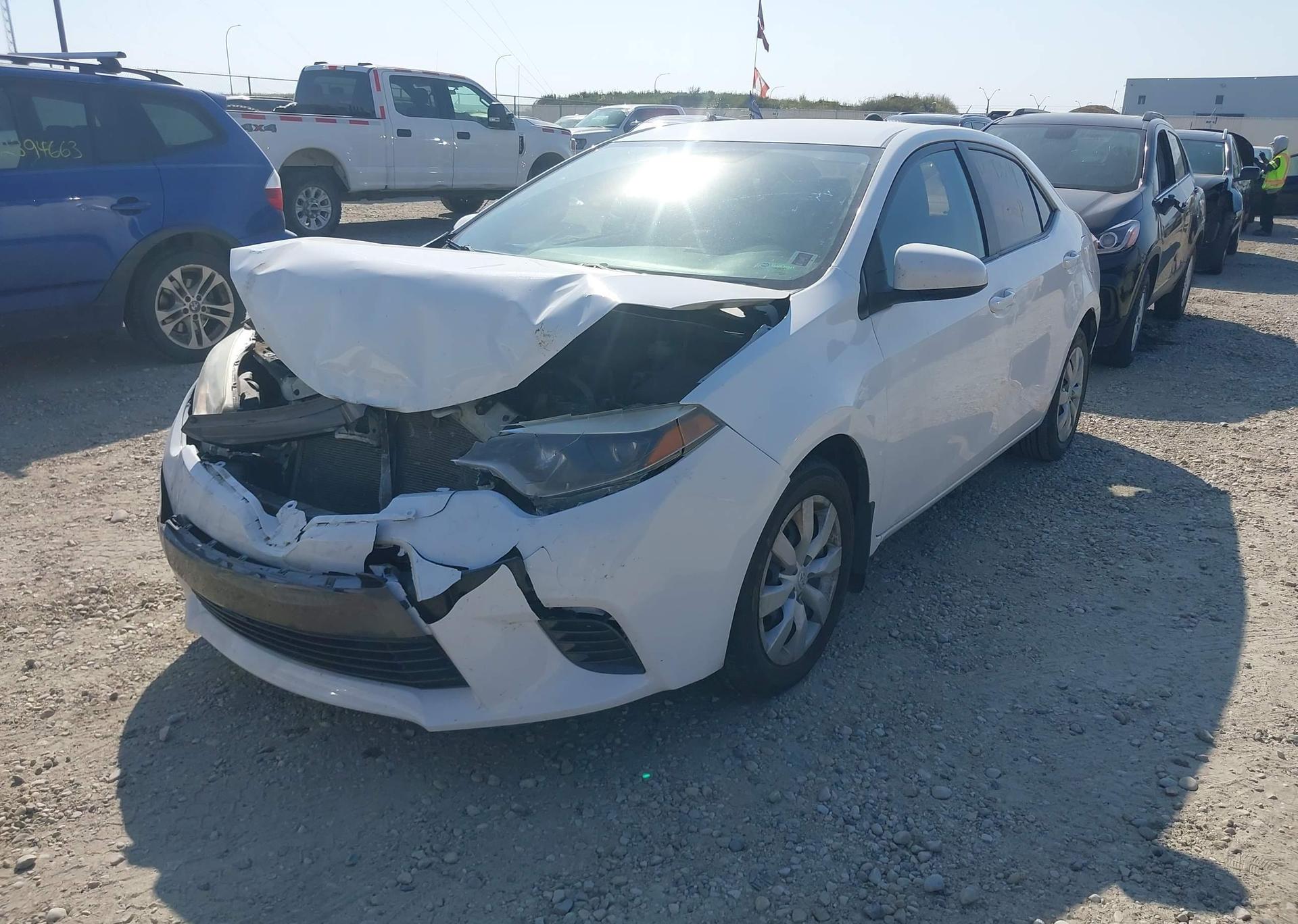 2015 TOYOTA COROLLA LE