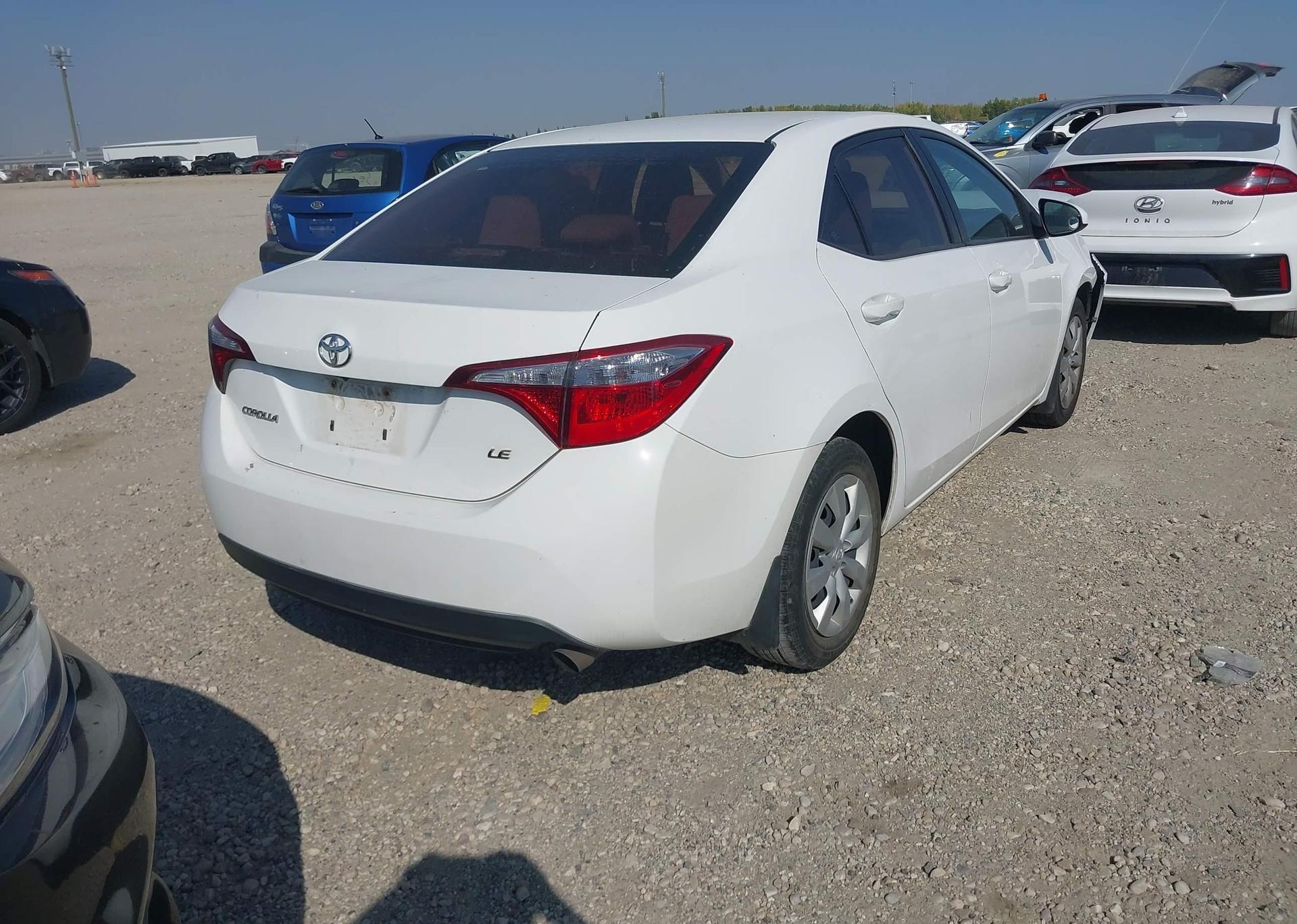 2015 TOYOTA COROLLA LE