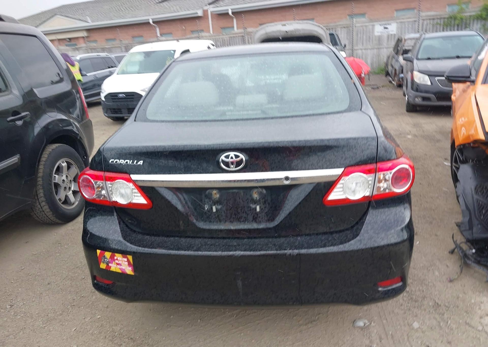 2011 TOYOTA COROLLA S