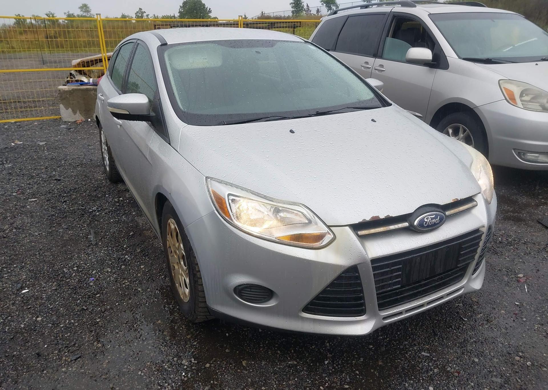2013 FORD FOCUS SE