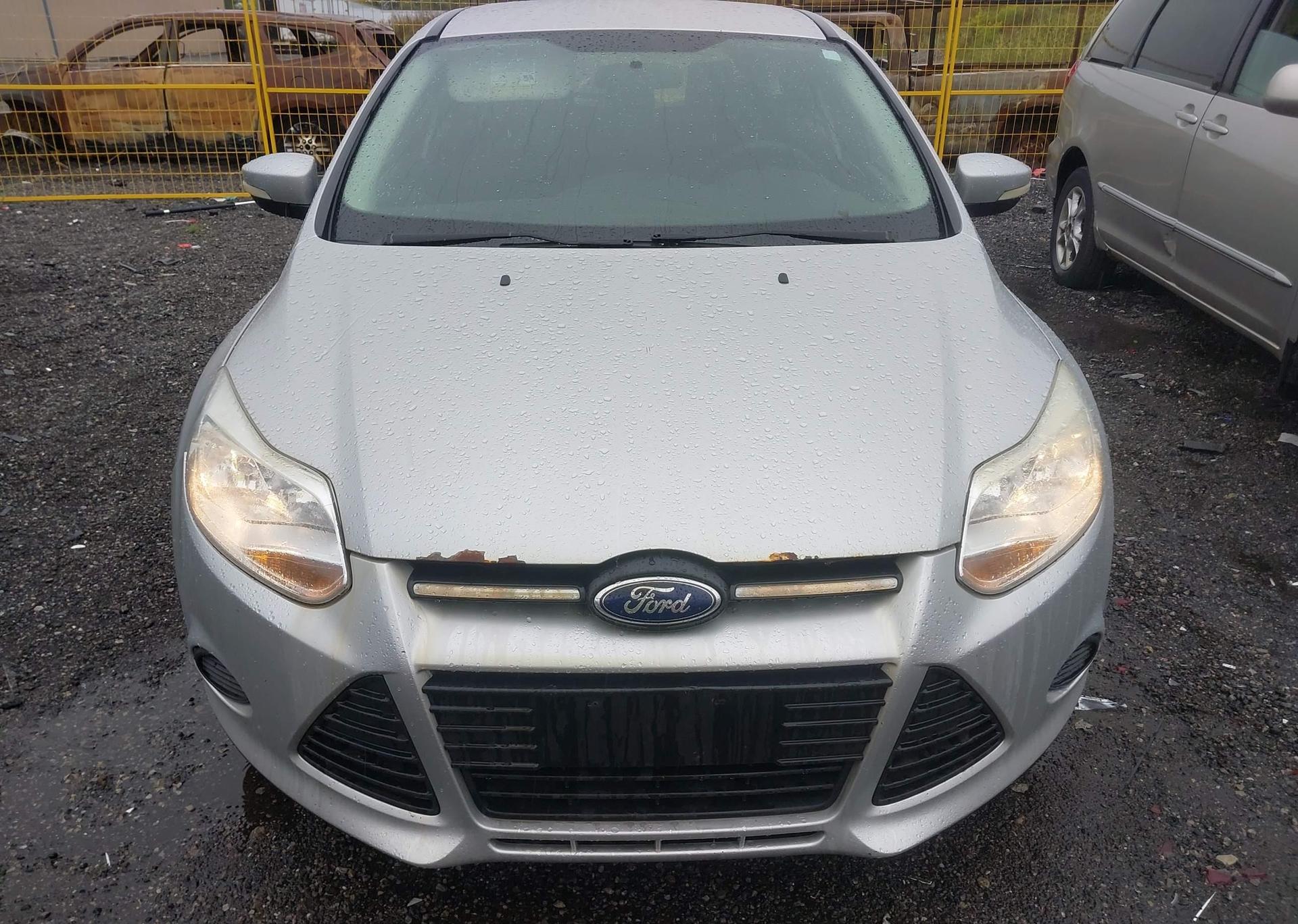 2013 FORD FOCUS SE