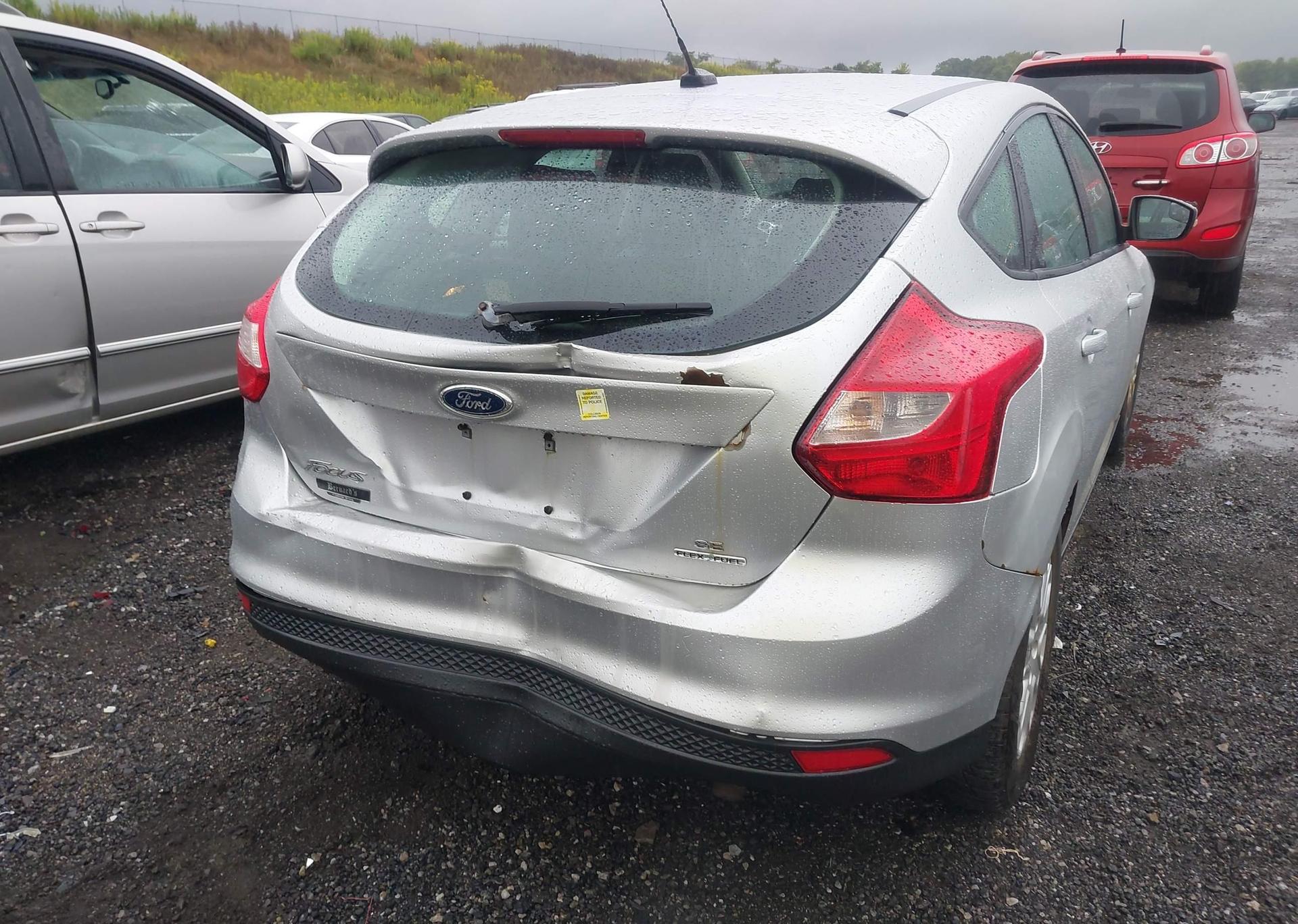 2013 FORD FOCUS SE