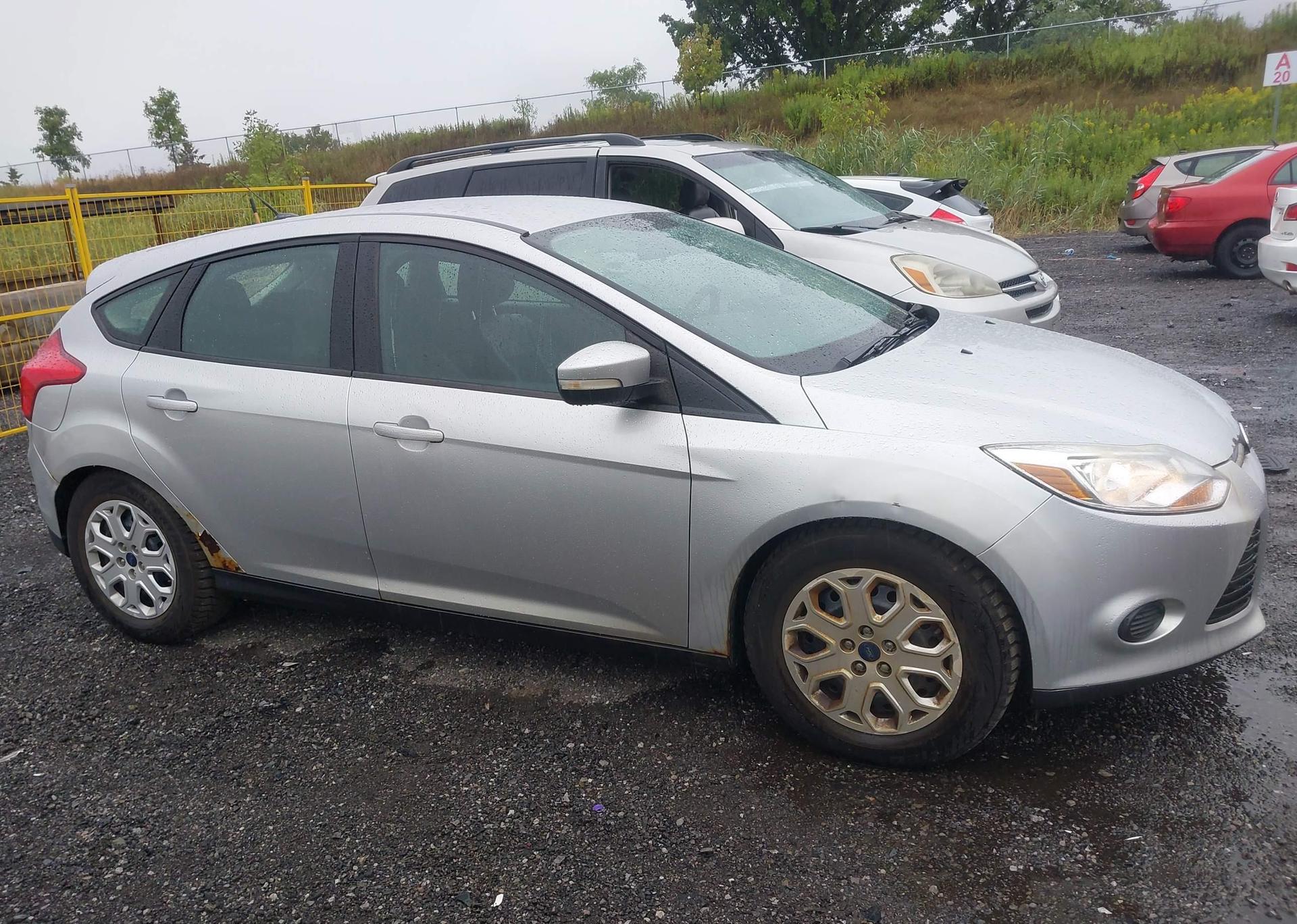 2013 FORD FOCUS SE