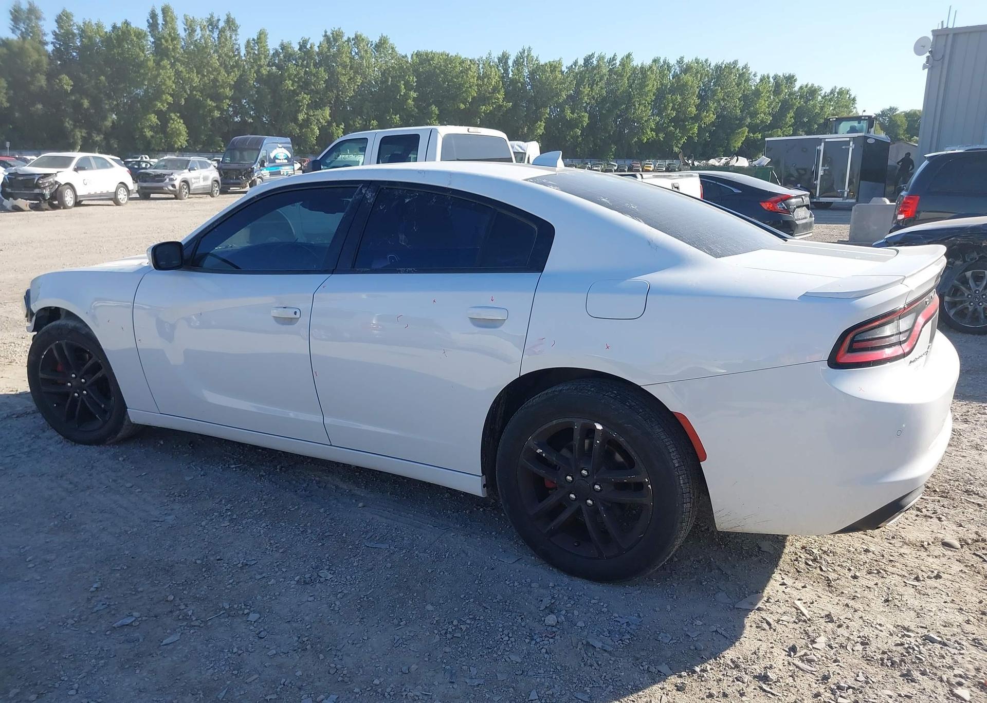 2019 DODGE CHARGER SXT