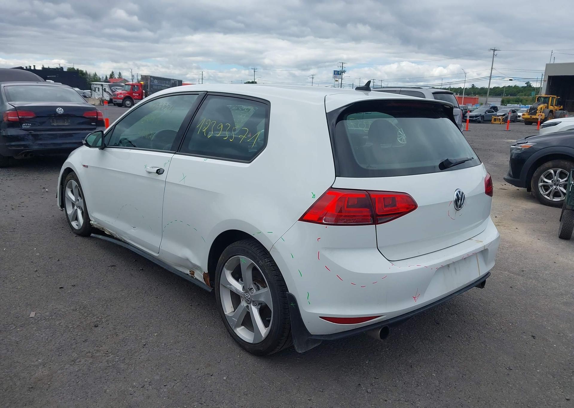 2016 VOLKSWAGEN GOLF GTI 3-DOOR