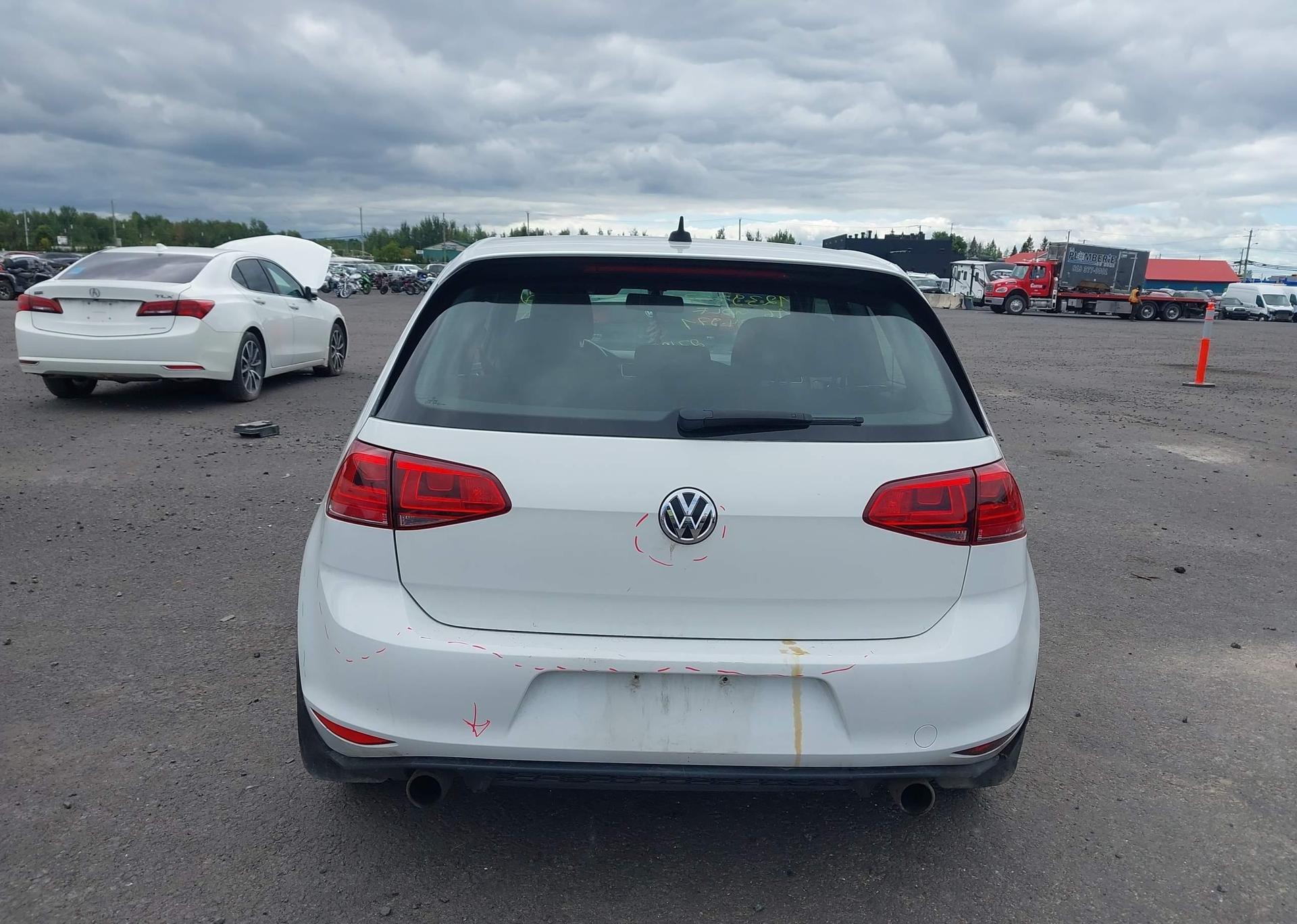 2016 VOLKSWAGEN GOLF GTI 3-DOOR