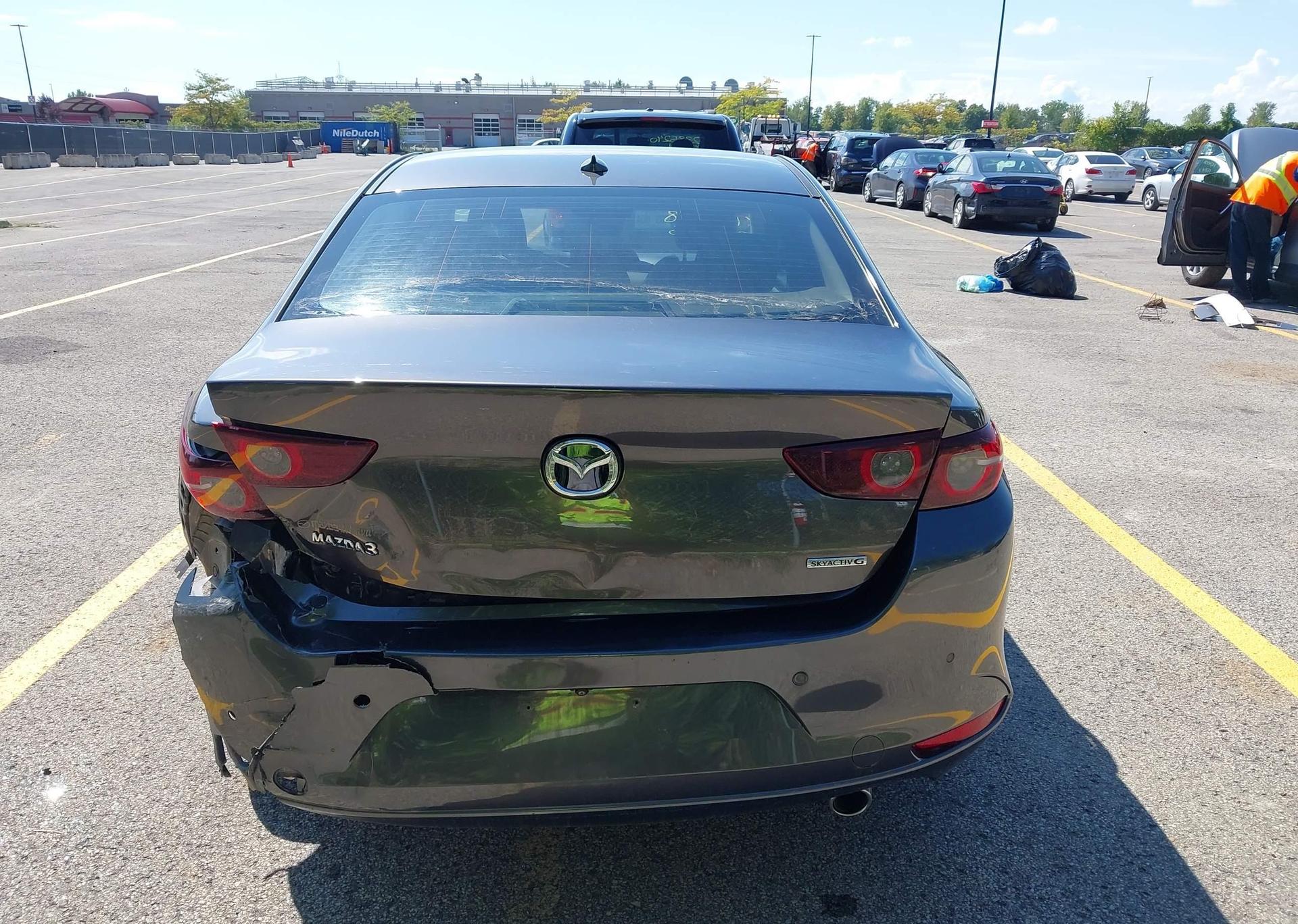 2019 MAZDA 3 PREFERRED