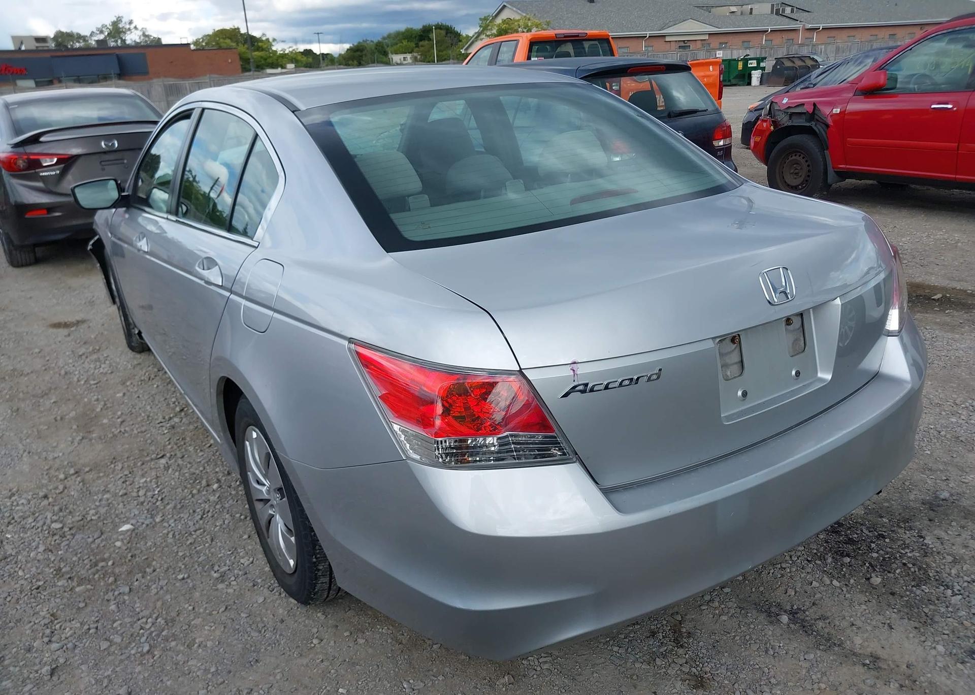 2009 HONDA ACCORD LX