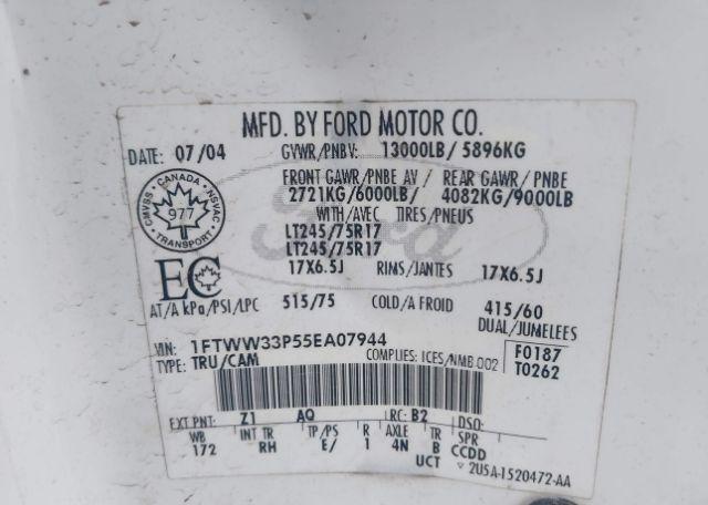 2005 FORD F-350 LARIAT
