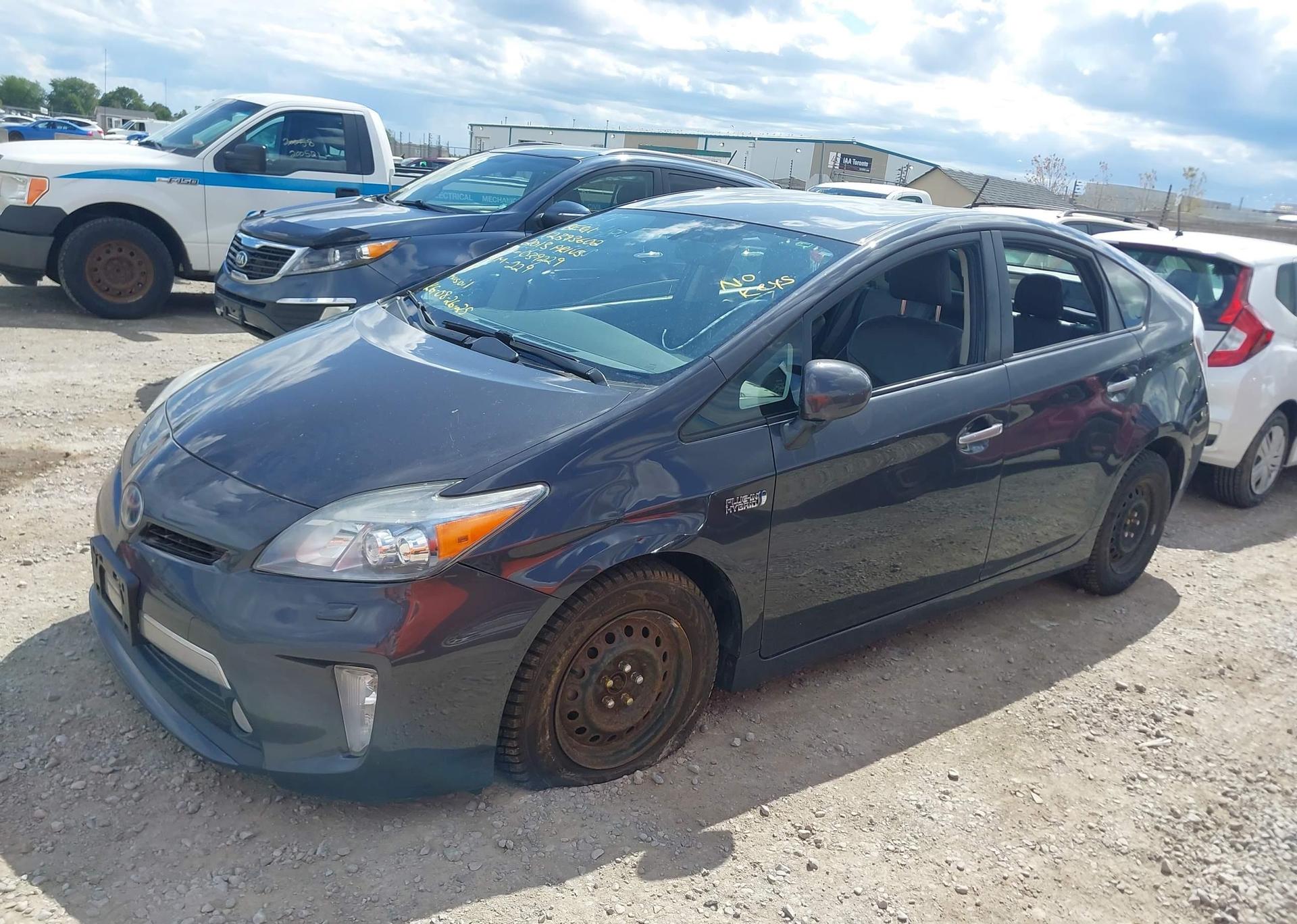 2013 TOYOTA PRIUS PLUG-IN