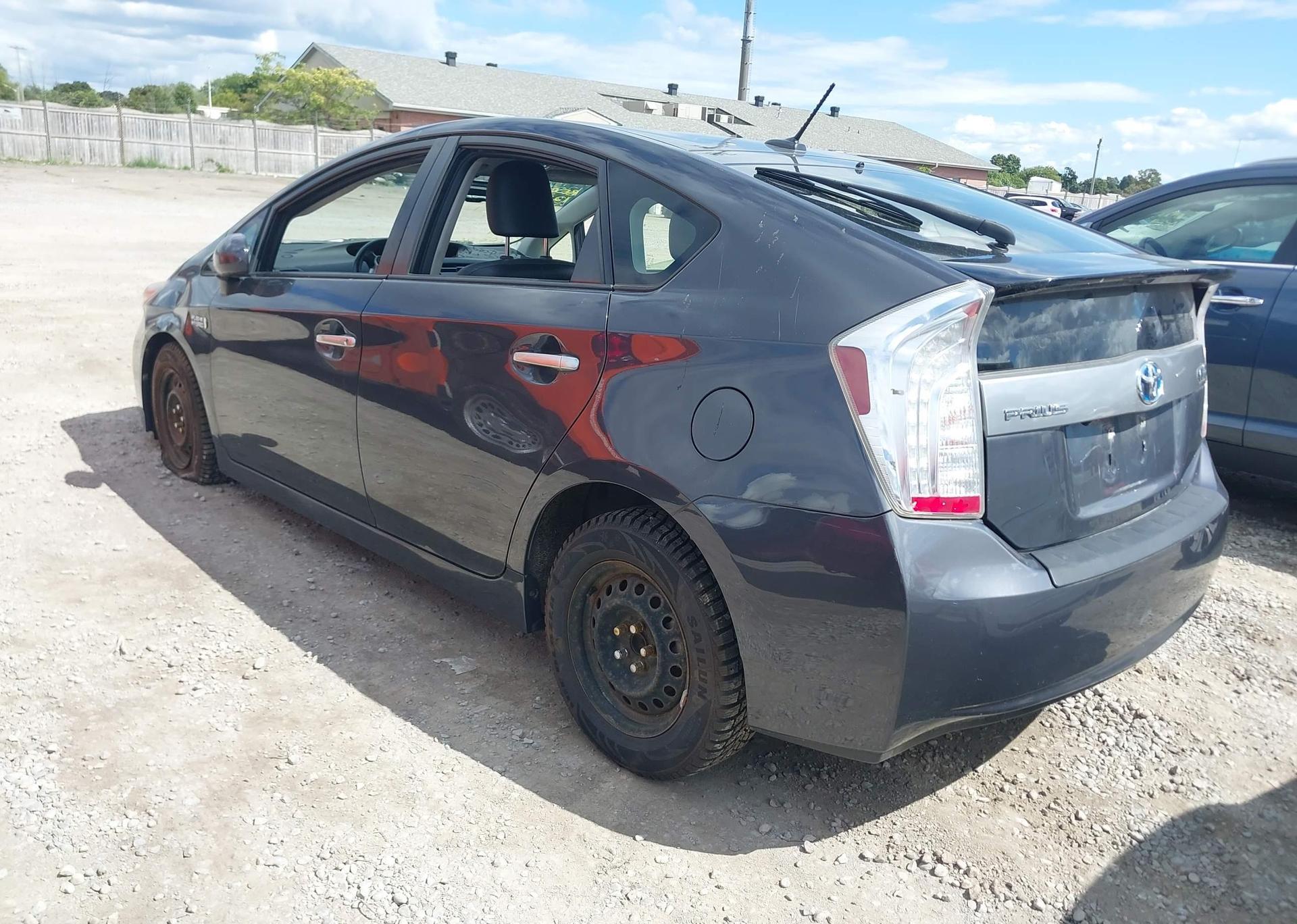 2013 TOYOTA PRIUS PLUG-IN