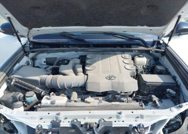 2021 TOYOTA 4RUNNER