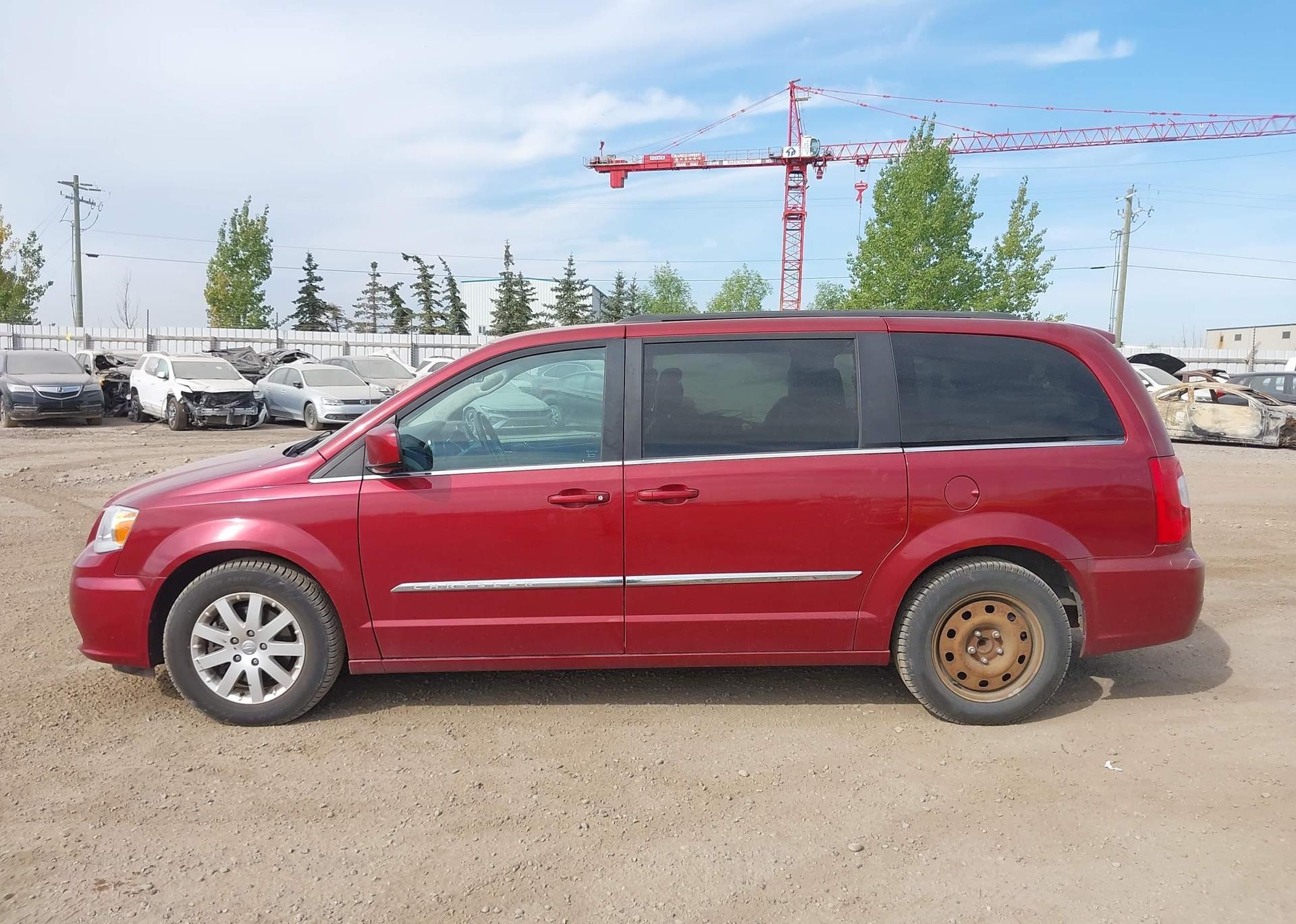 2016 CHRYSLER TOWN & COUNTRY TOURING