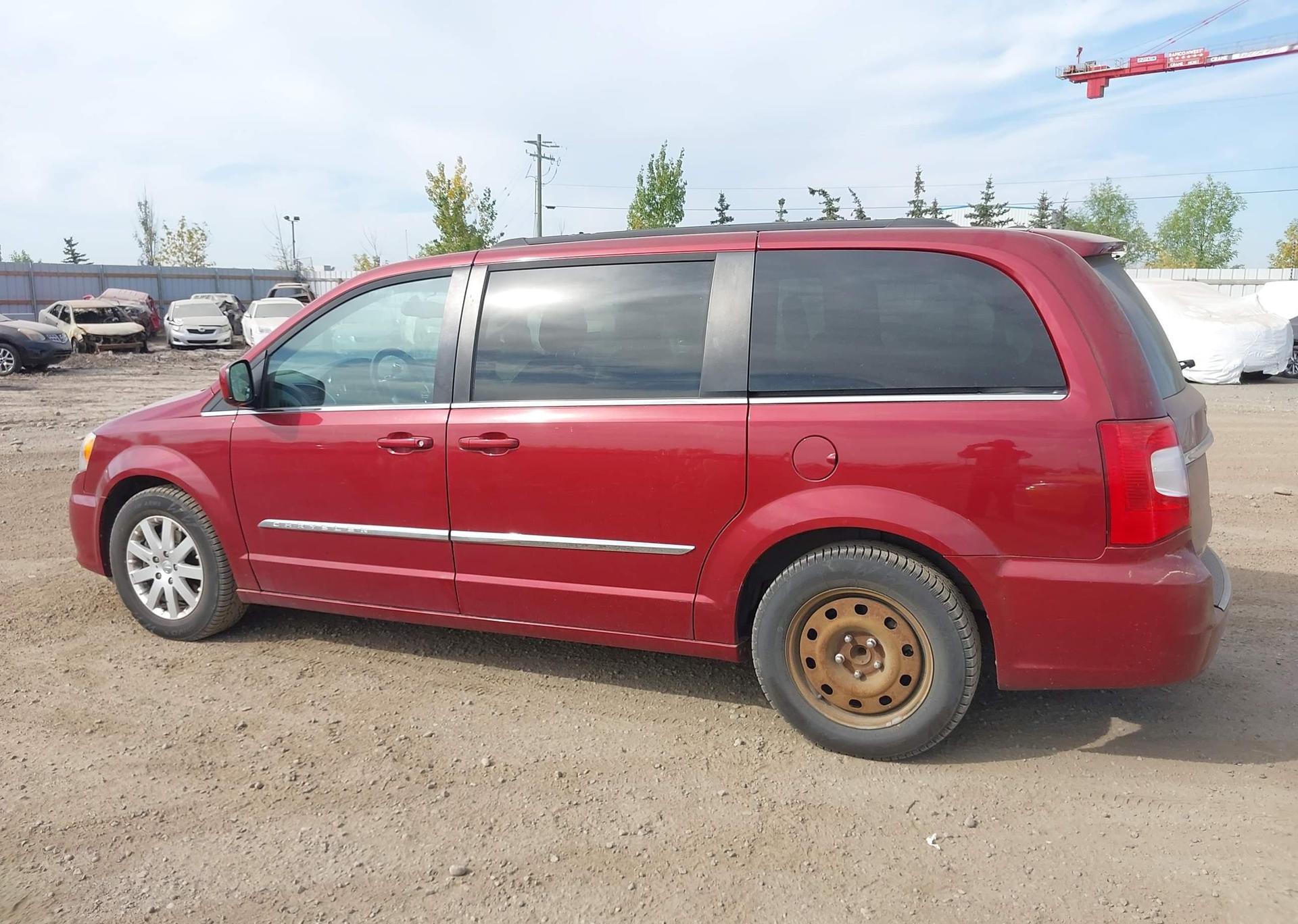 2016 CHRYSLER TOWN & COUNTRY TOURING