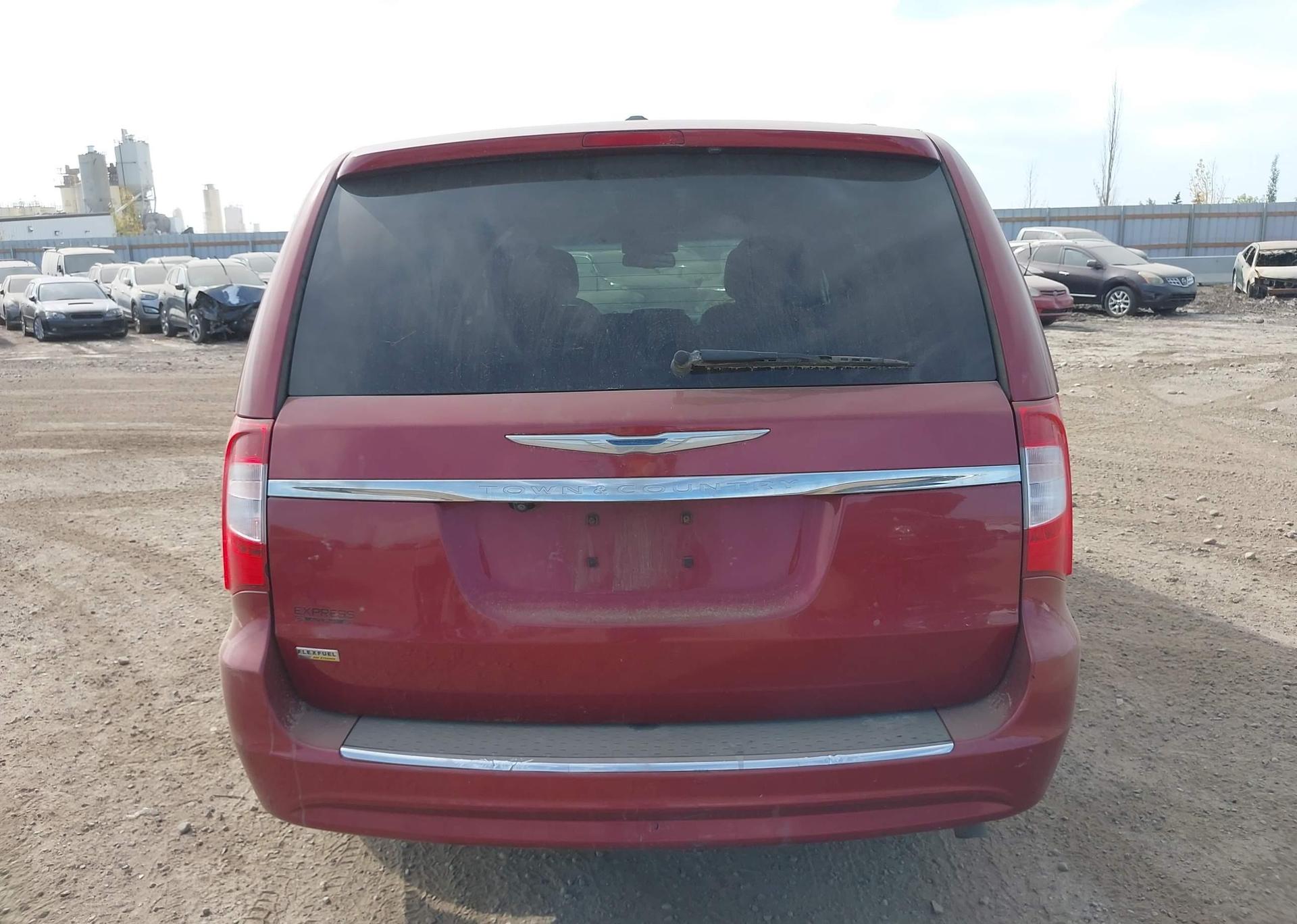 2016 CHRYSLER TOWN & COUNTRY TOURING