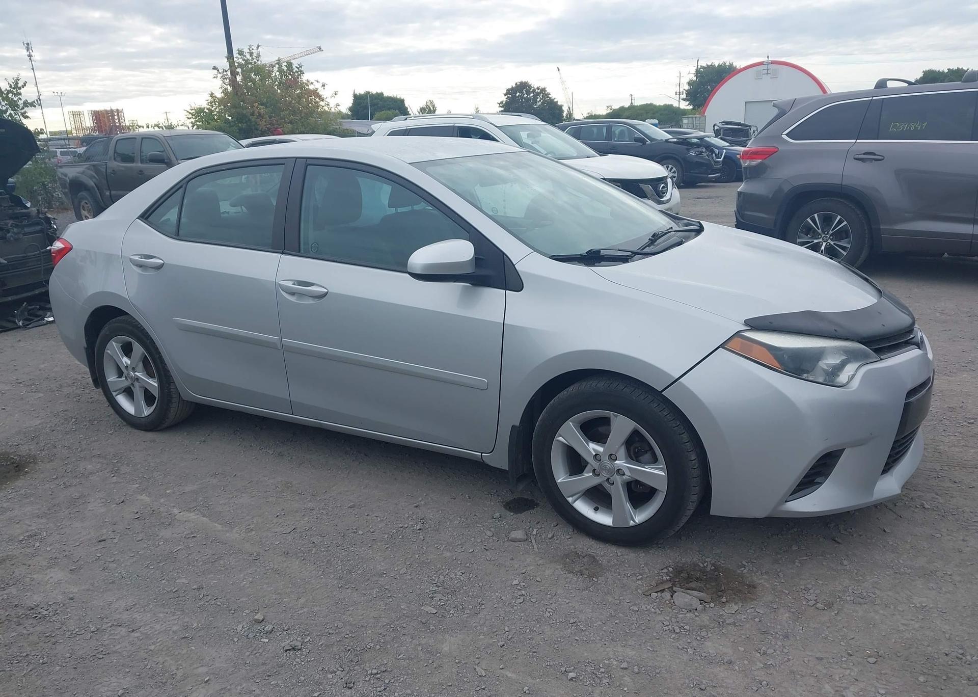 2015 TOYOTA COROLLA LE