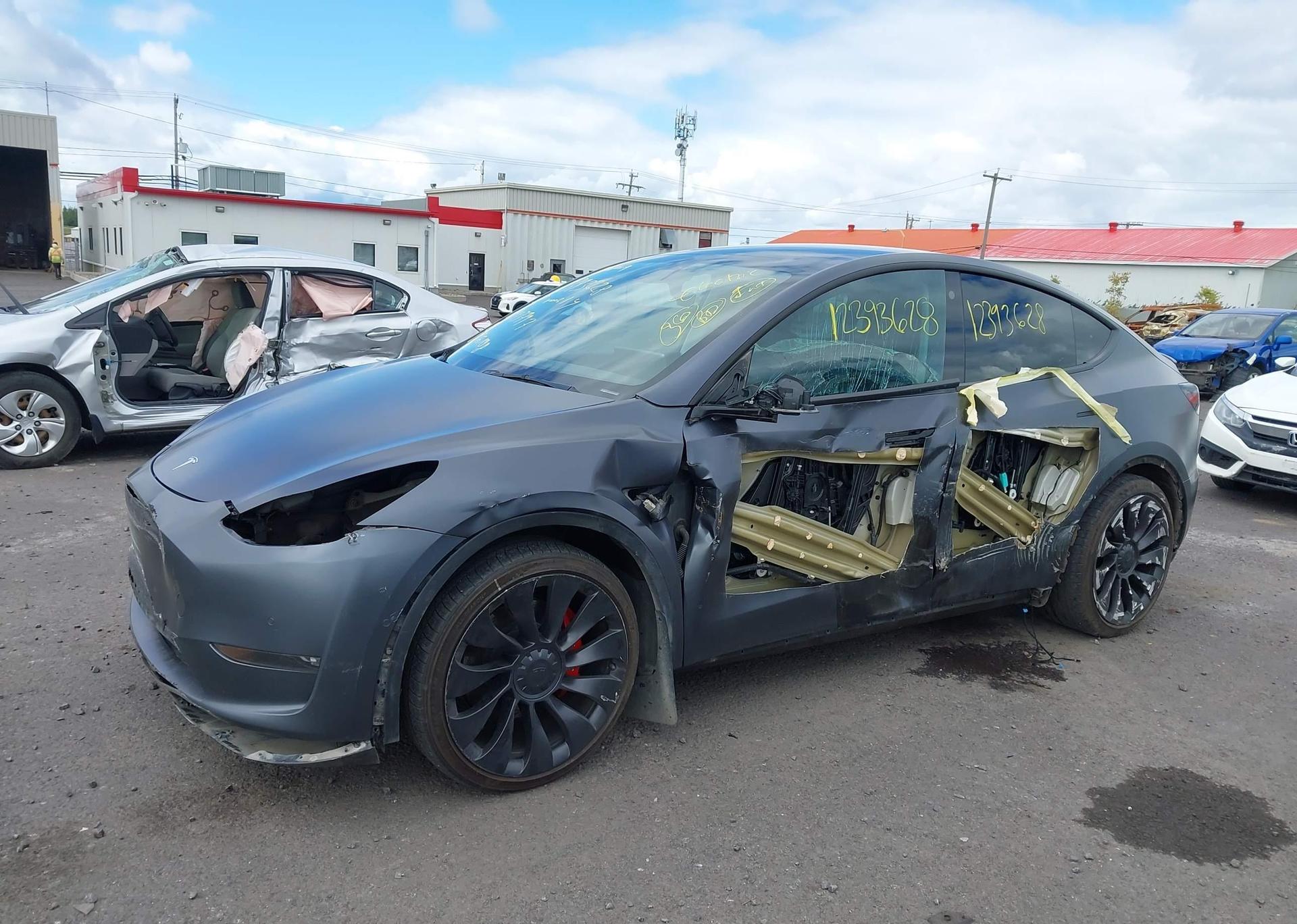 2022 TESLA MODEL Y PERFORMANCE