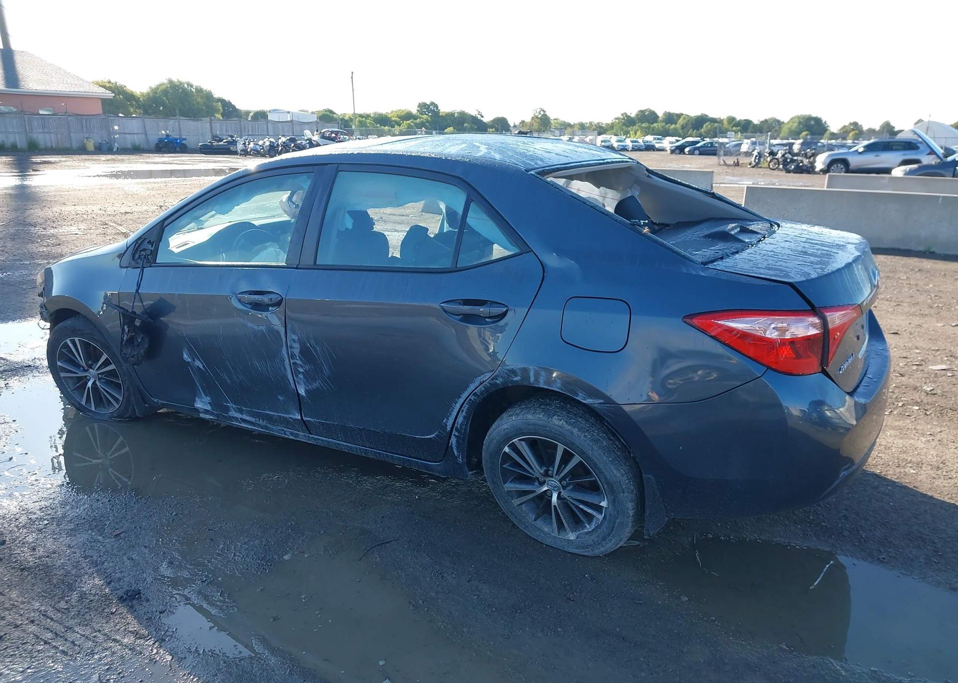 2018 TOYOTA COROLLA LE