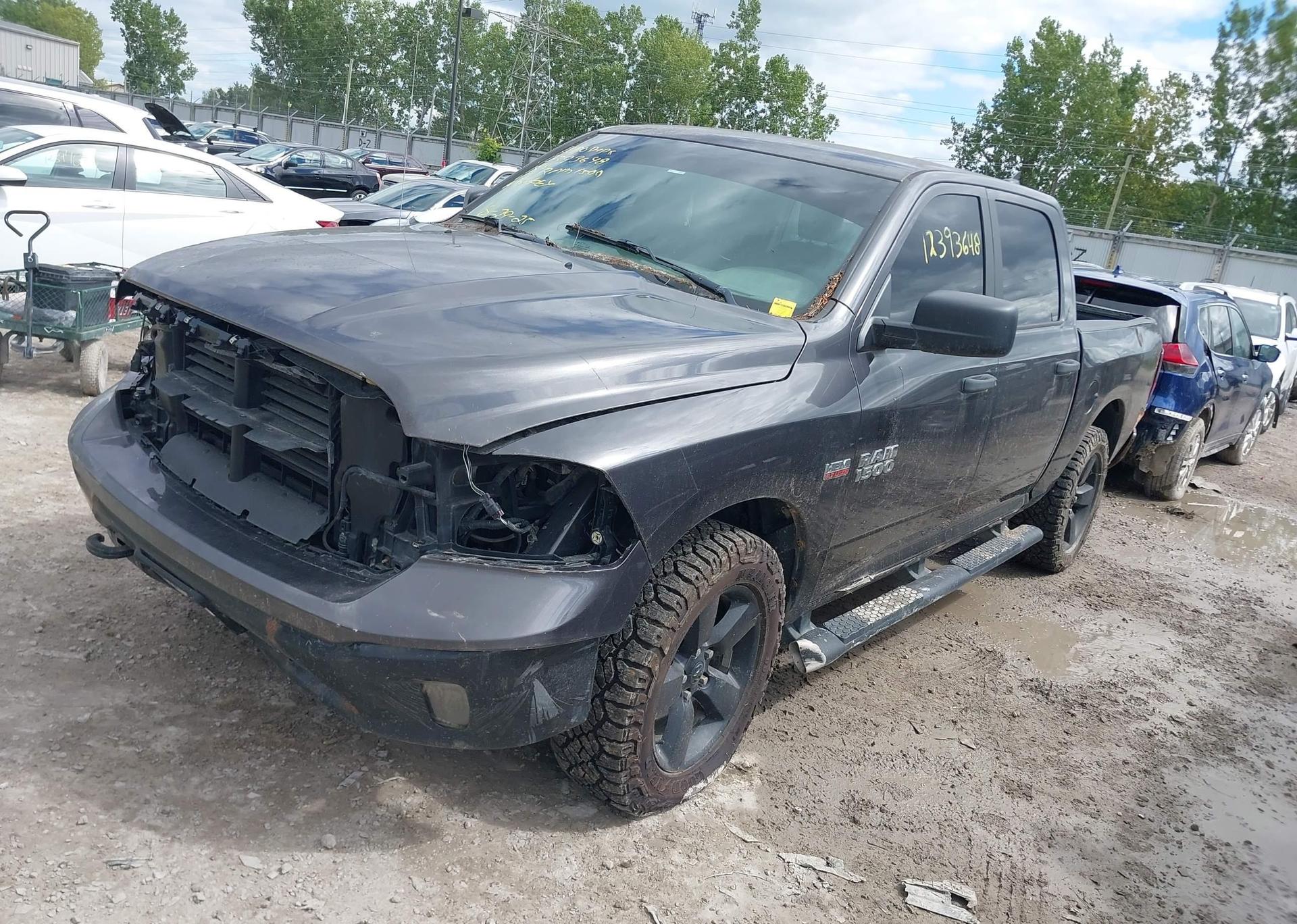 2018 RAM 1500 SLT
