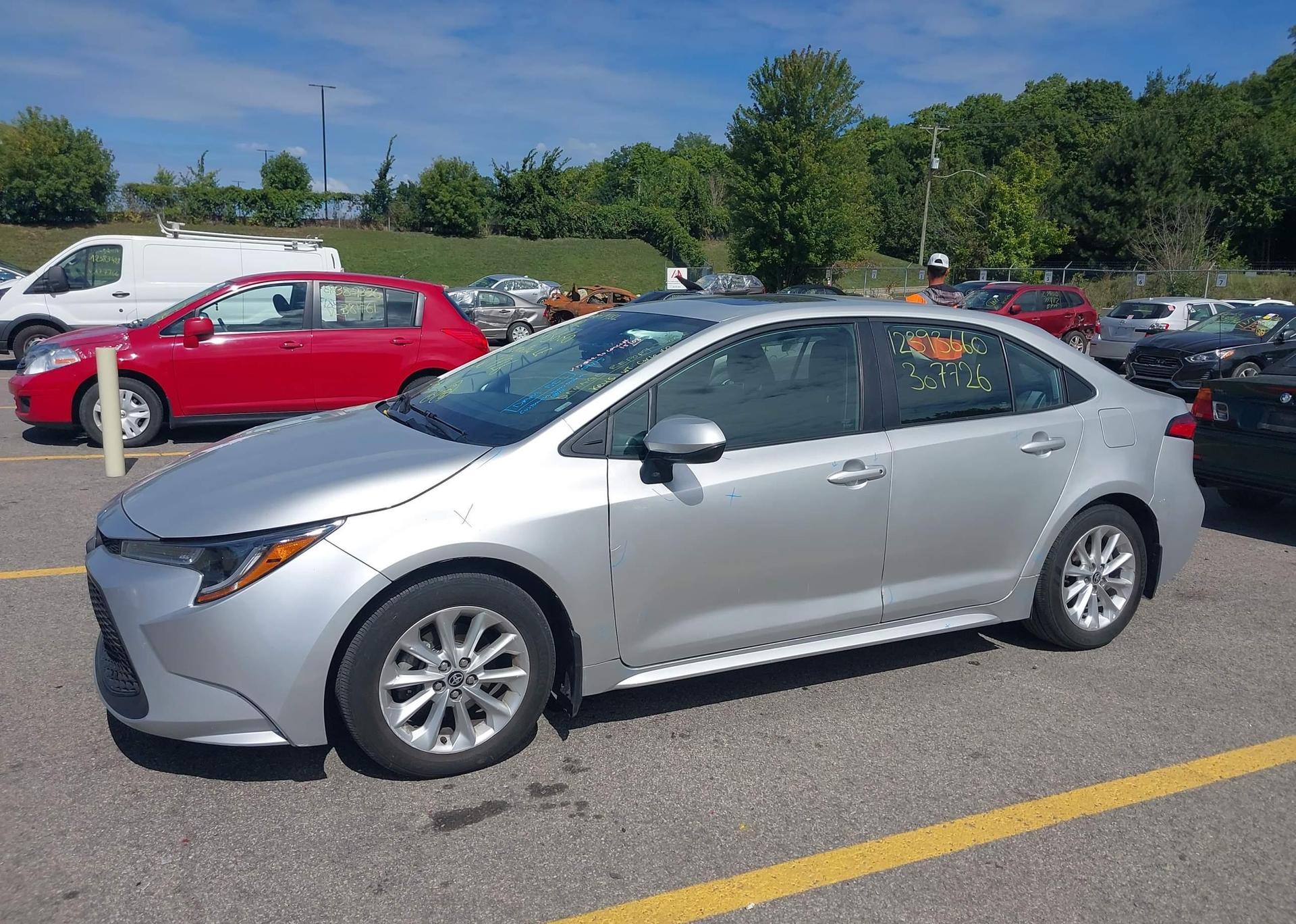 2022 TOYOTA COROLLA LE