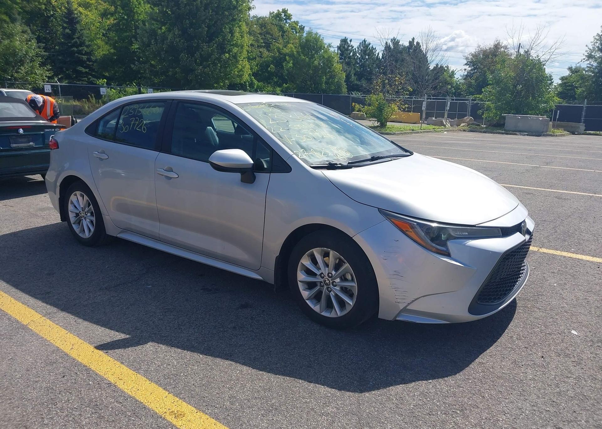 2022 TOYOTA COROLLA LE