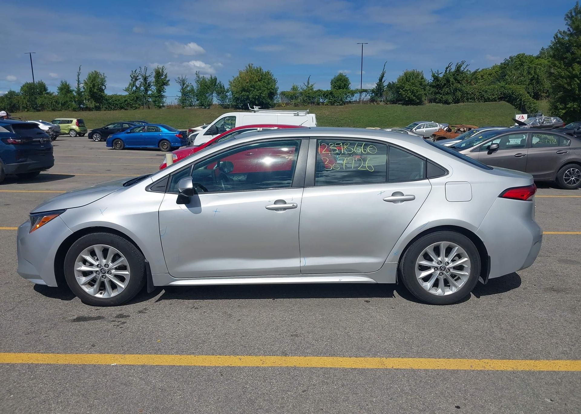 2022 TOYOTA COROLLA LE