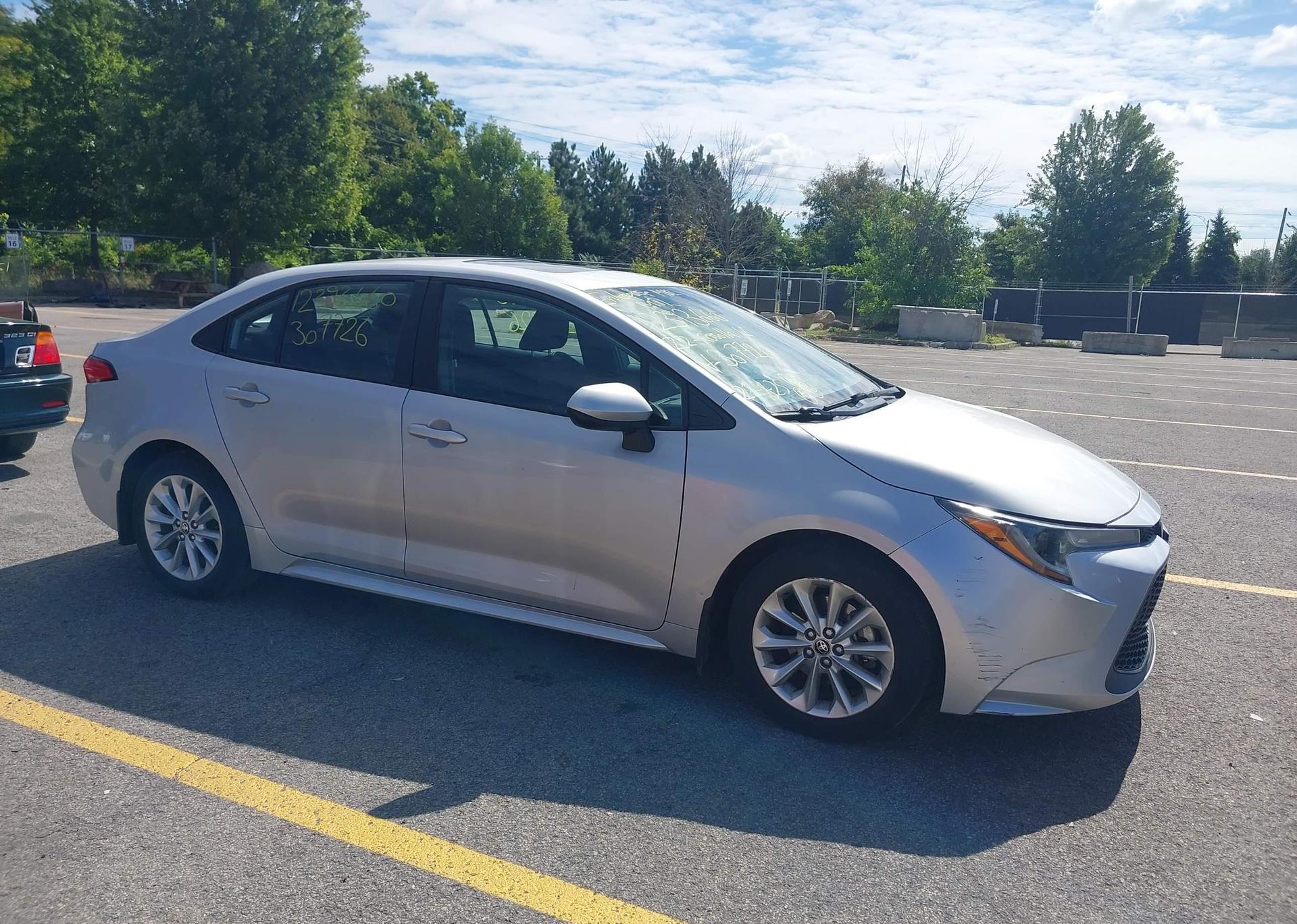 2022 TOYOTA COROLLA LE
