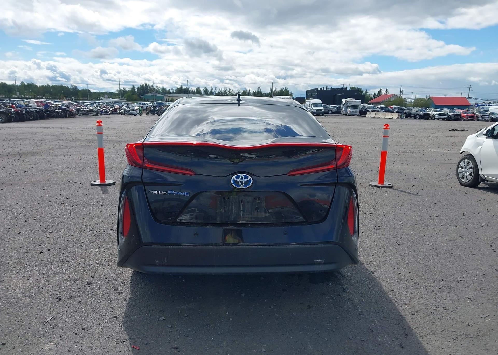 2020 TOYOTA PRIUS PRIME UPGRADE