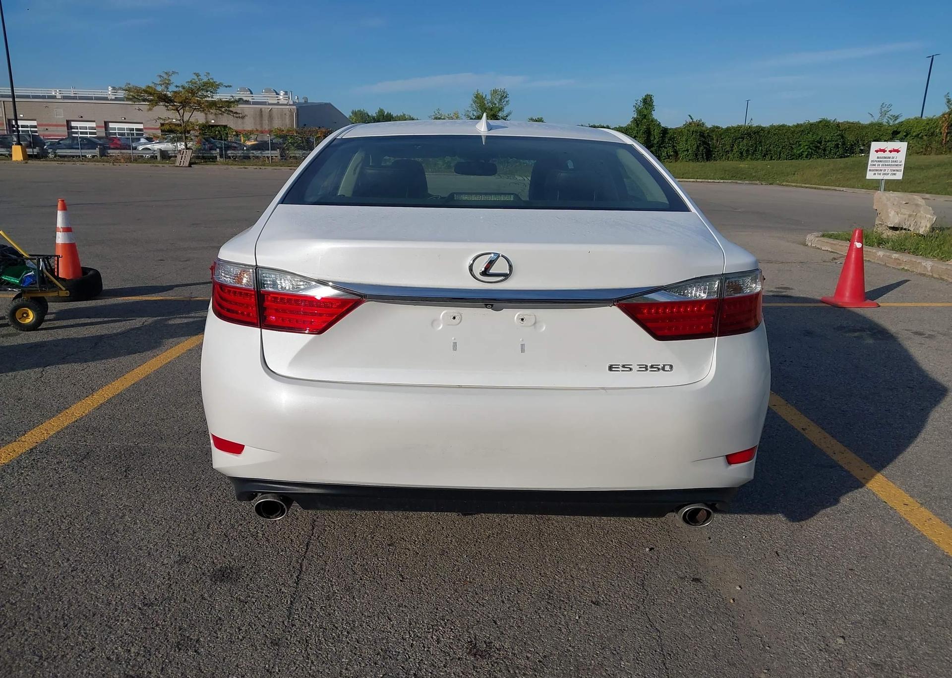 2015 LEXUS ES 350