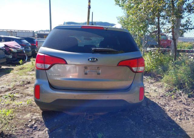 2015 KIA SORENTO LX