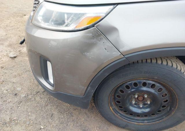 2015 KIA SORENTO LX