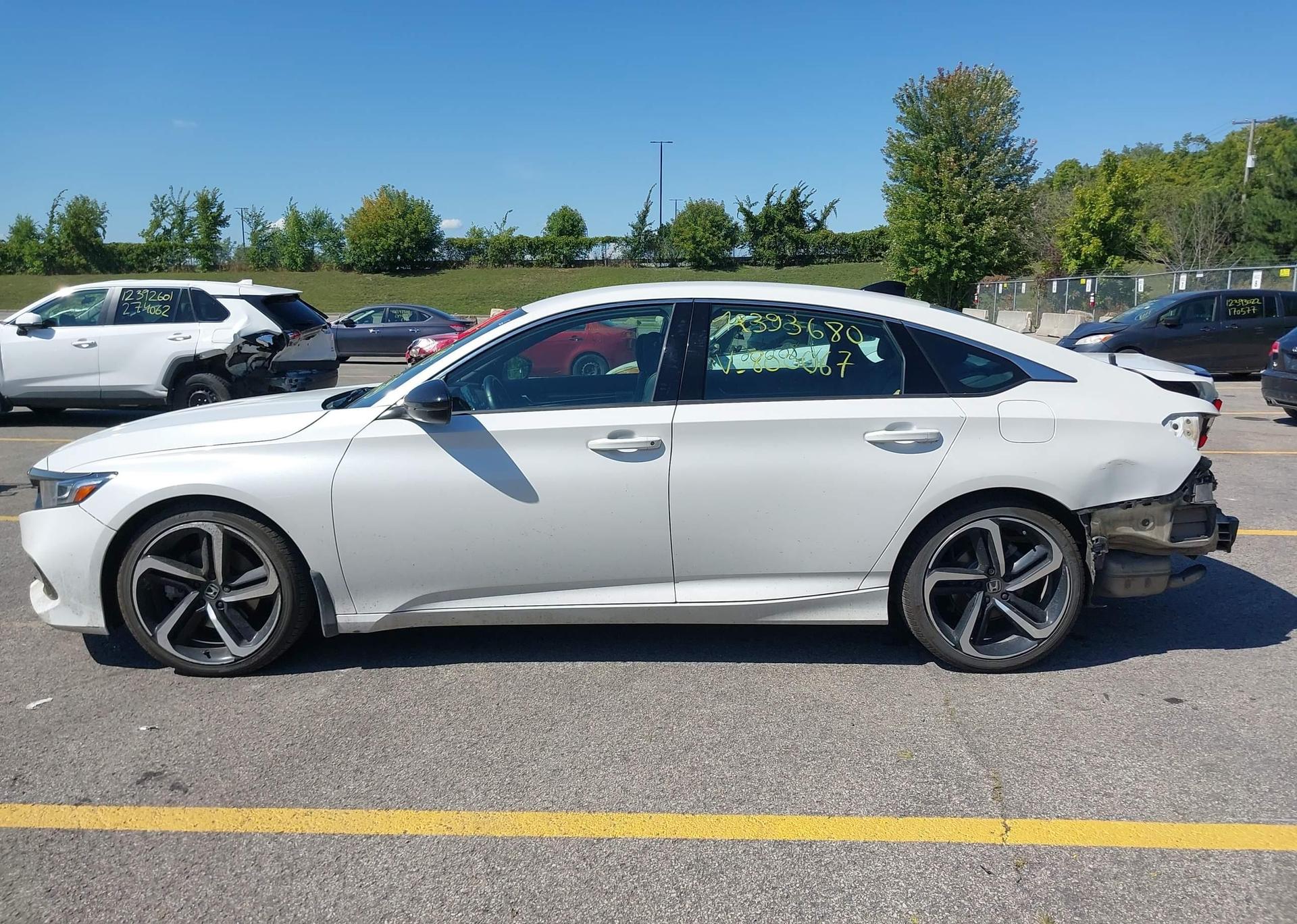 2021 HONDA ACCORD SE
